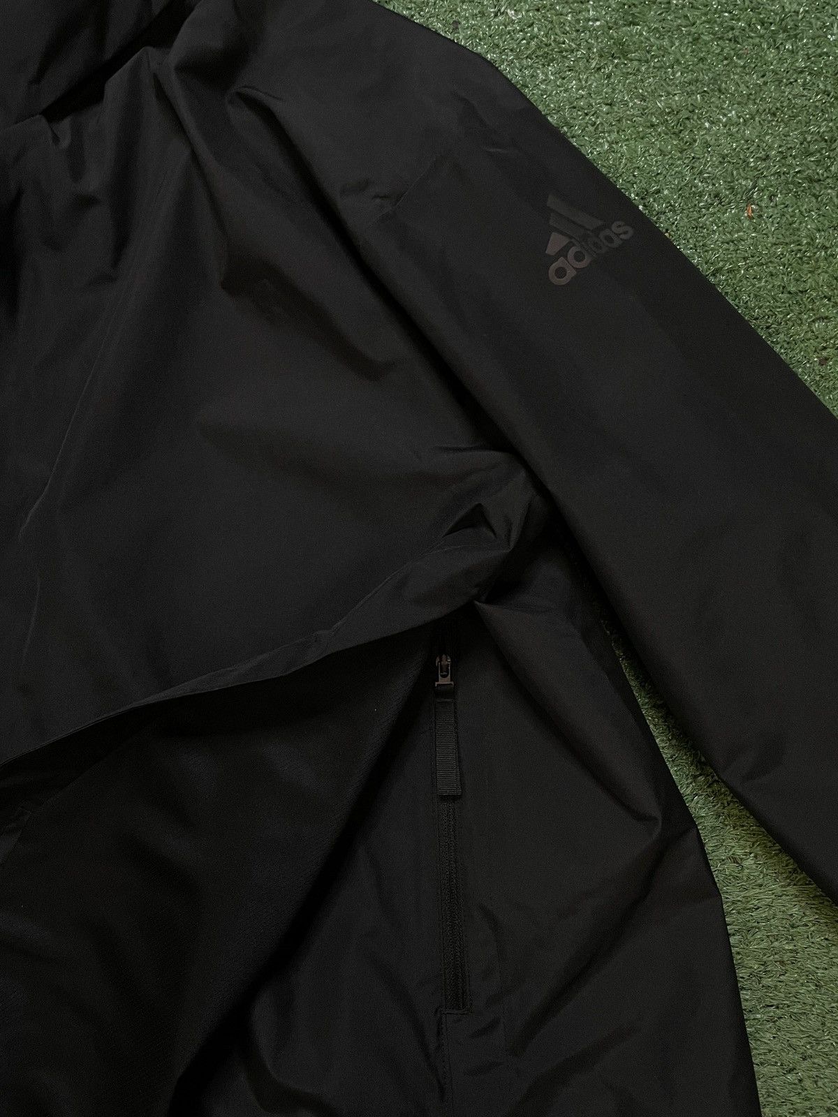 Adidas Adidas black urban jacket Size US L / EU 52-54 / 3 - 5 Thumbnail