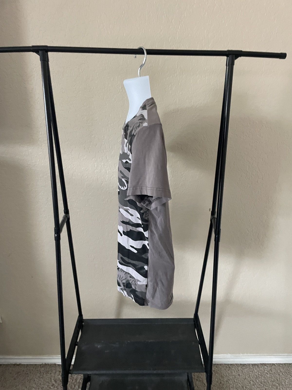 Versace Jeans Couture Camo Tigers SS tee Size US M / EU 48-50 / 2 - 6 Thumbnail