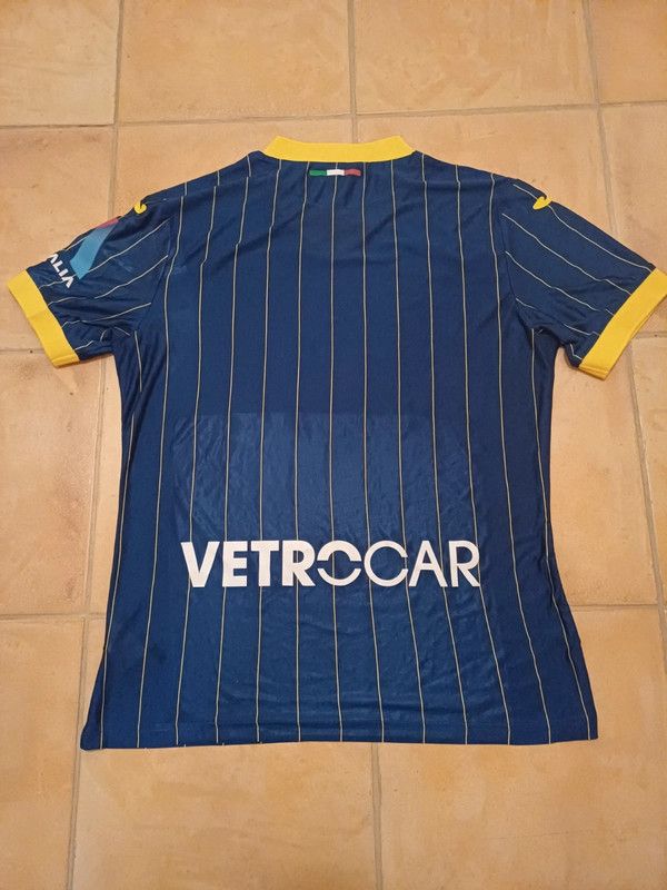 Joma Joma Hellas Verona 2024-25 home shirt Size US L / EU 52-54 / 3 - 7 Thumbnail