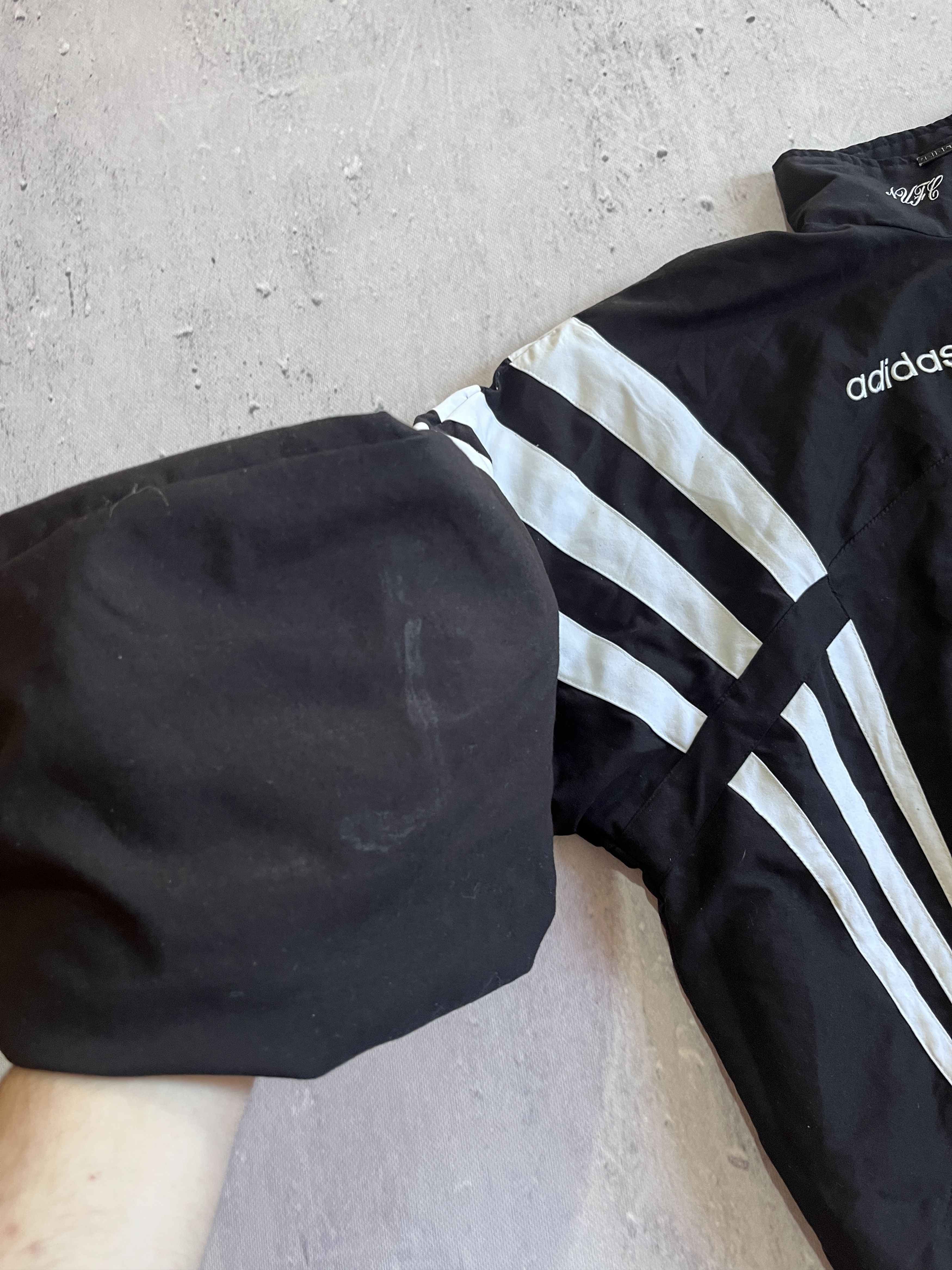 Adidas ADIDAS NEWCASTLE UNITED VINTAGE 90S TRACK JACKET Size US L / EU 52-54 / 3 - 5 Thumbnail