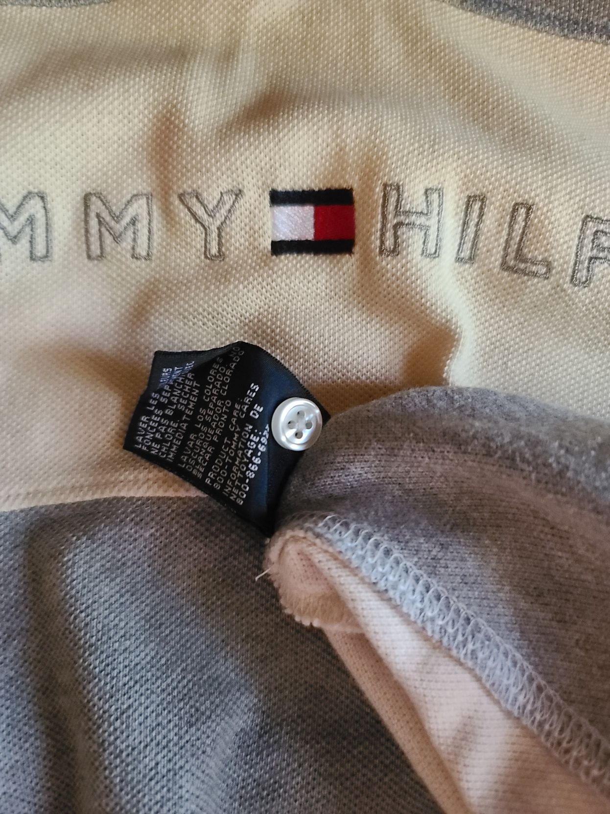 Tommy Hilfiger Vintage 90s Tommy Hilfiger Center Flag Polo - Grey Size US M / EU 48-50 / 2 - 5 Thumbnail