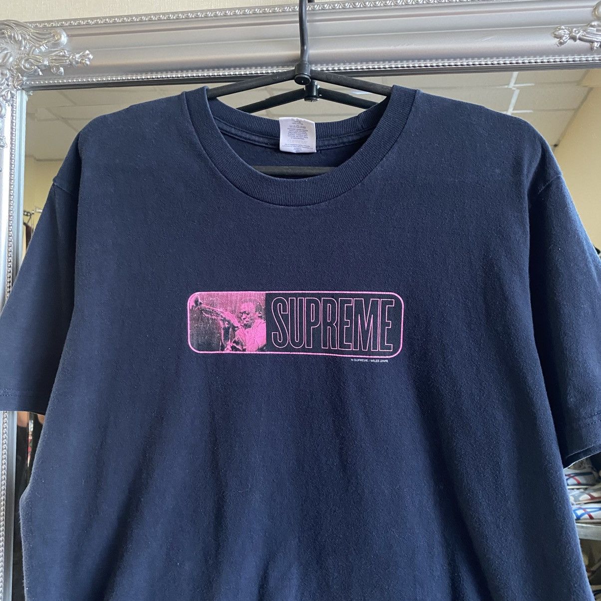 Supreme Rare T-Shirt Supreme Big Logo Size US M / EU 48-50 / 2 - 2 Thumbnail