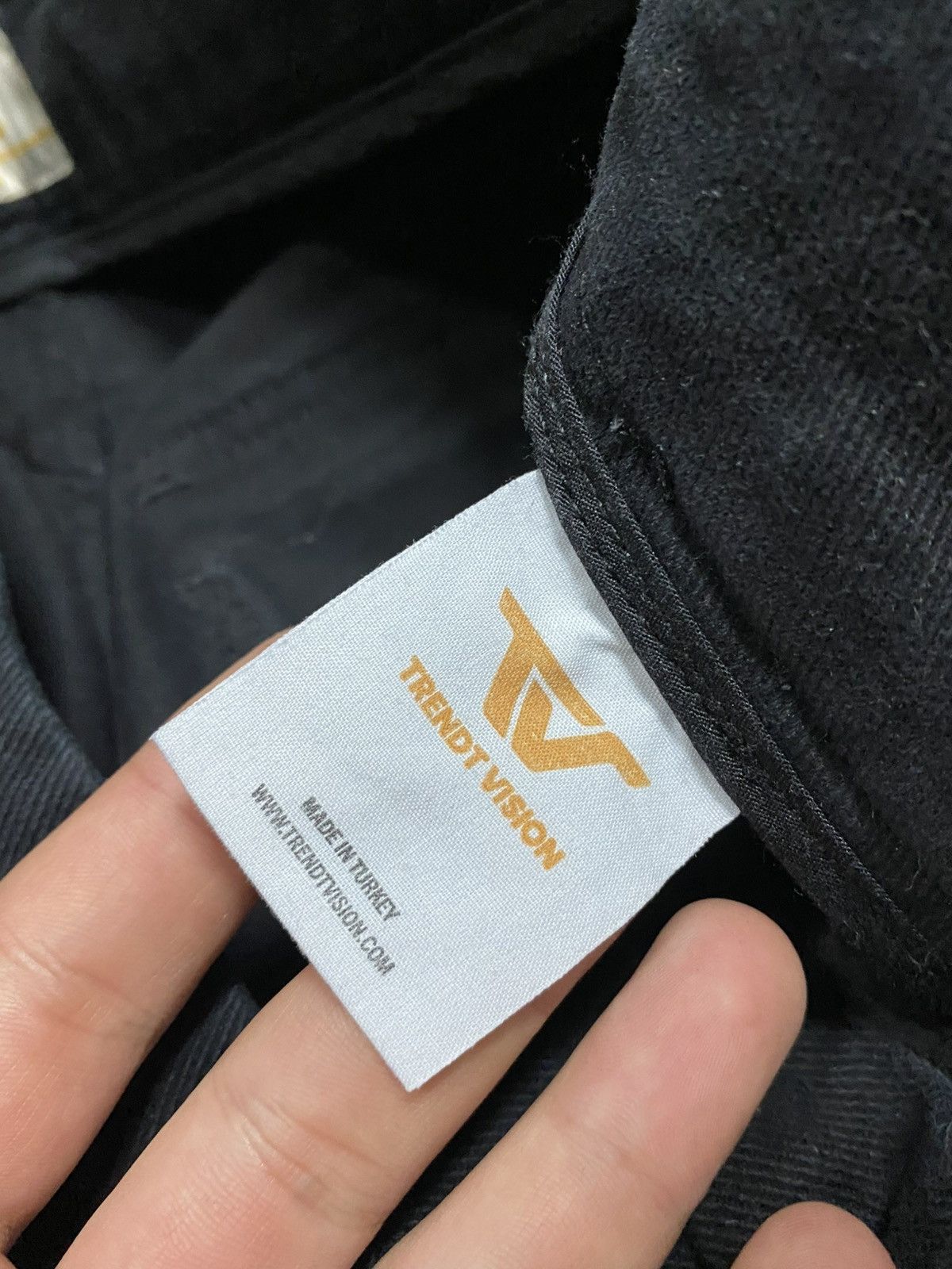 Trendt Vision Trendt Vision multi pocket cargo Y2K thick pants zippers Size US 31 - 6 Thumbnail