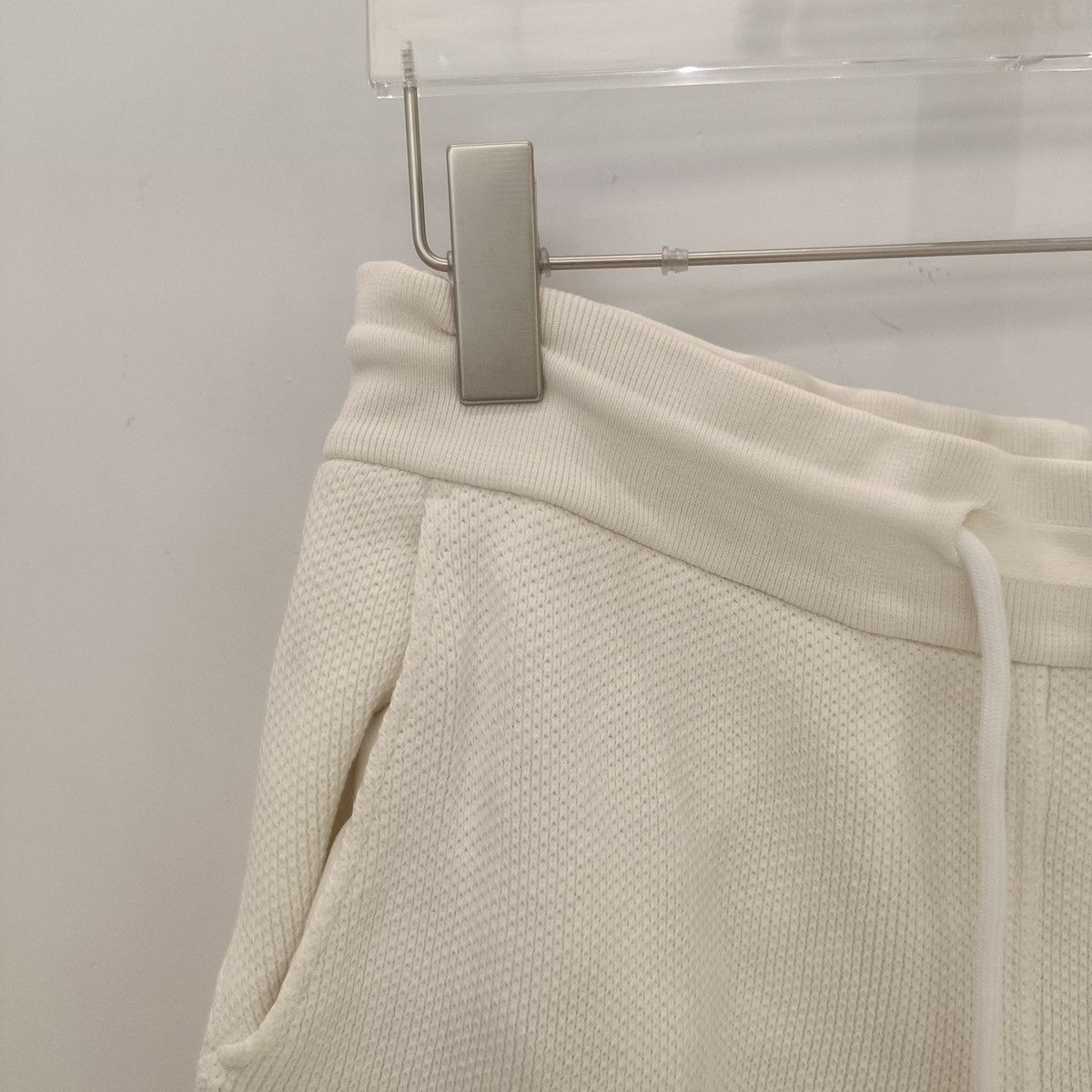 Thom Browne Thom Browne Off-white Striped Cuffed Sweatpants K26WX Size 25" / US 0 / IT 36 - 3 Thumbnail