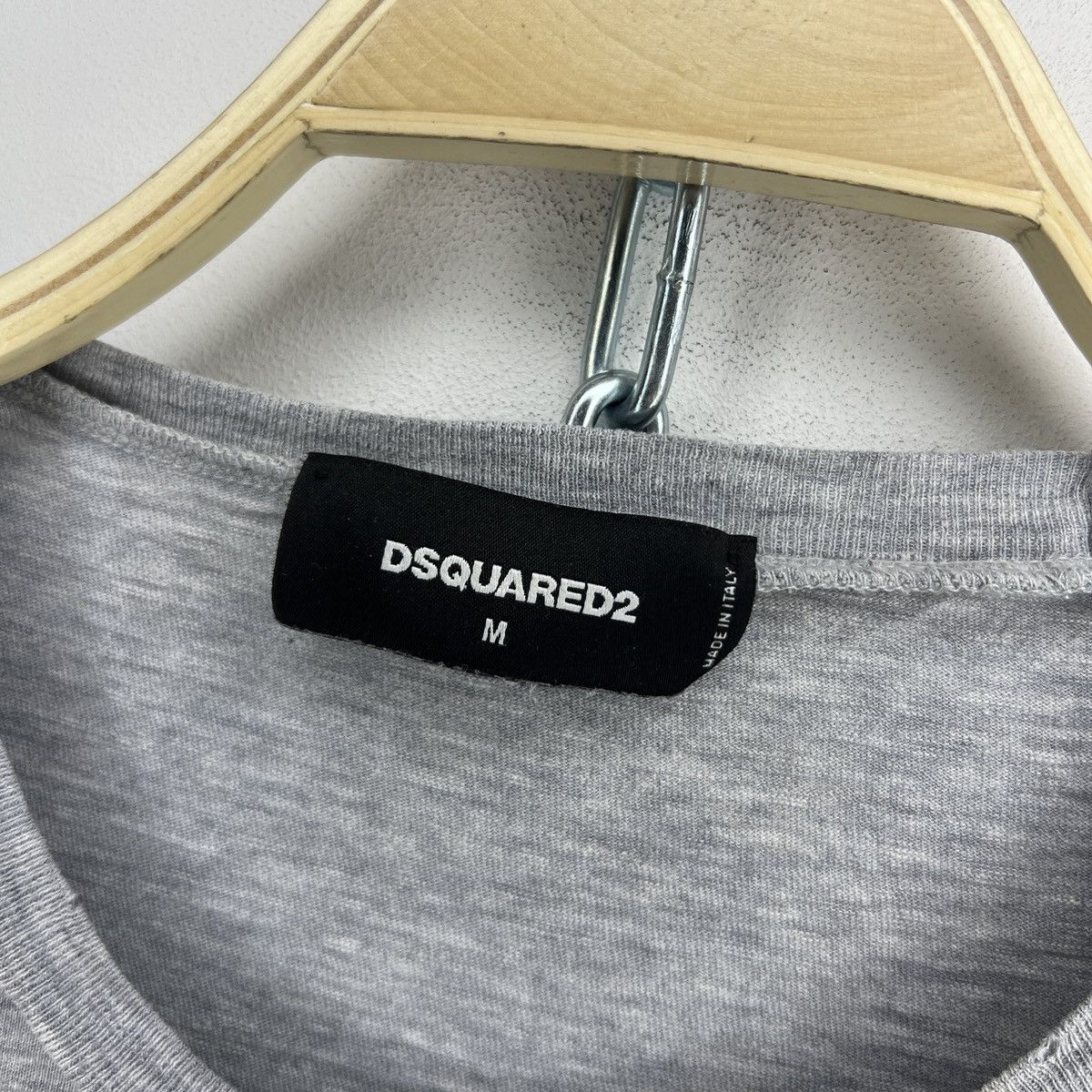 Dsquared2 Dsqured2 Dsquared Distressed Big logo T-shirt size M Size US M / EU 48-50 / 2 - 4 Thumbnail