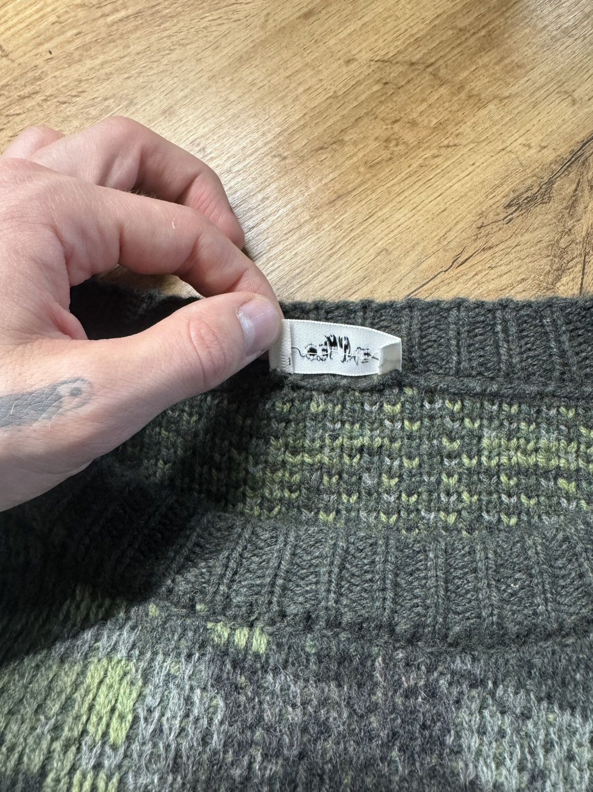 Celine Celine Paris Boxy Fit Cropped Wool Camo Designer Sweater Size US L / EU 52-54 / 3 - 6 Thumbnail