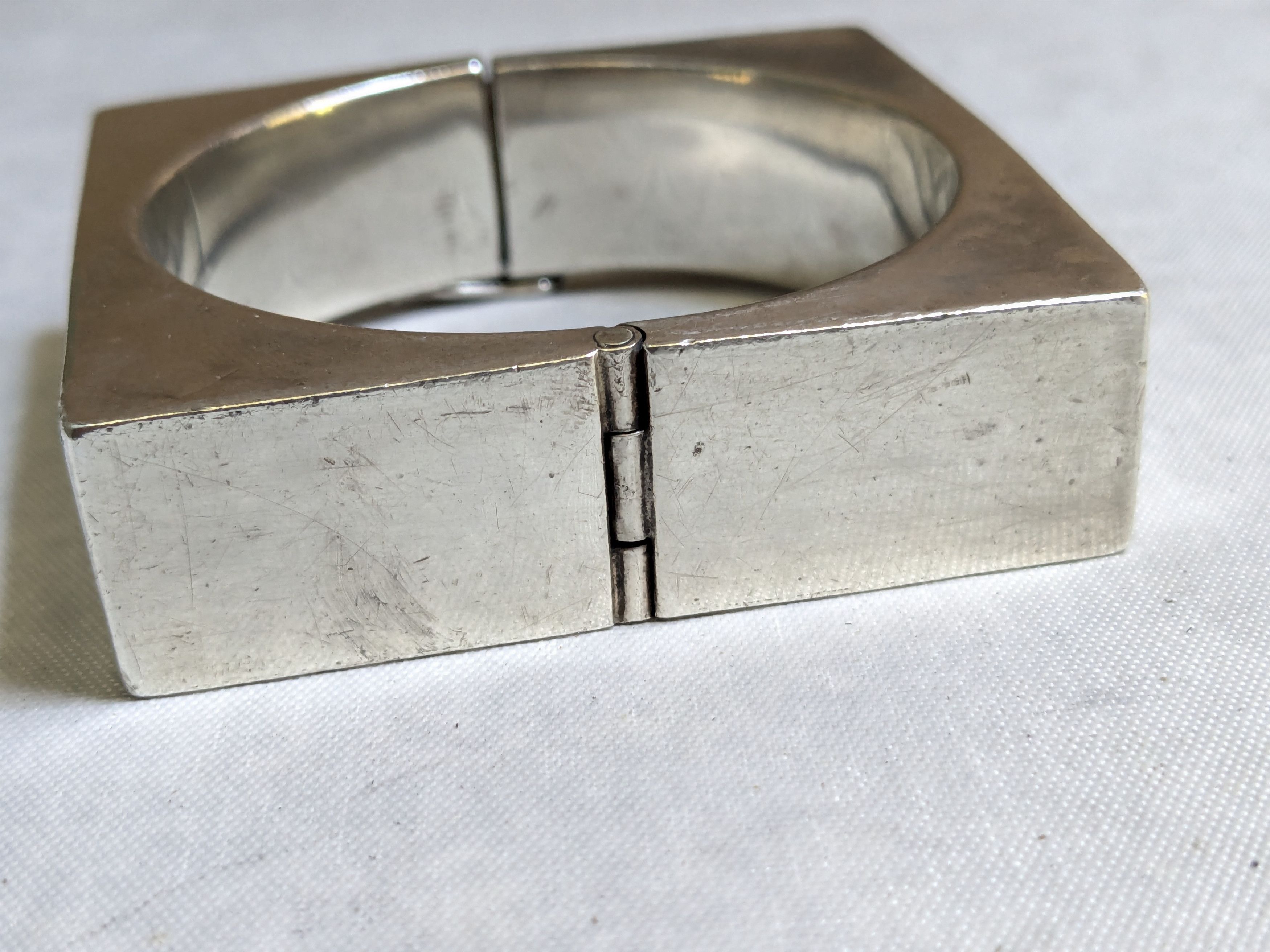 Jewelry Vintage Taxco Sterling Silver Bracelet Square Hollow Bangle Size ONE SIZE - 11 Thumbnail