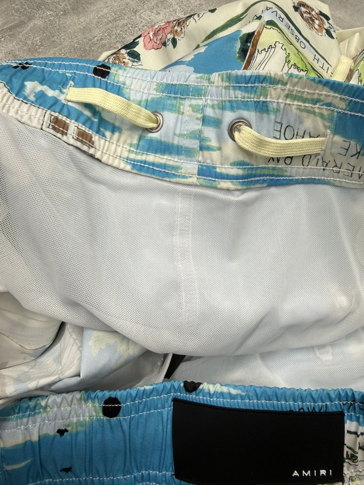 Amiri California Hawaiian Swim Shorts. BNWT. Size XL. RRP $525 Size US 36 / EU 52 - 7 Thumbnail