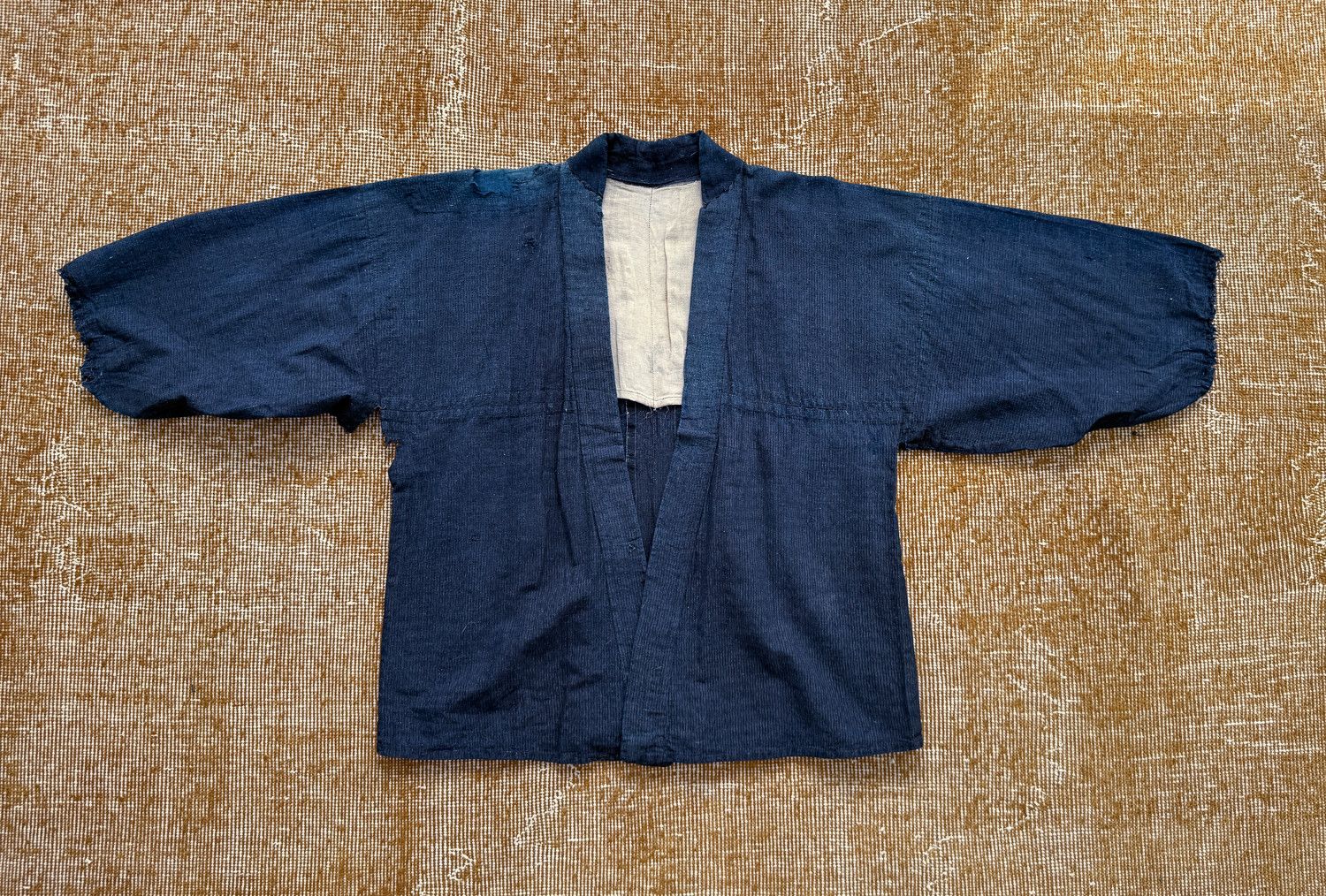 Vintage Vintage Japanese Mid-sleeved Kimono Hanten Indigo Distressed Size US S / EU 44-46 / 1 - 2 Thumbnail