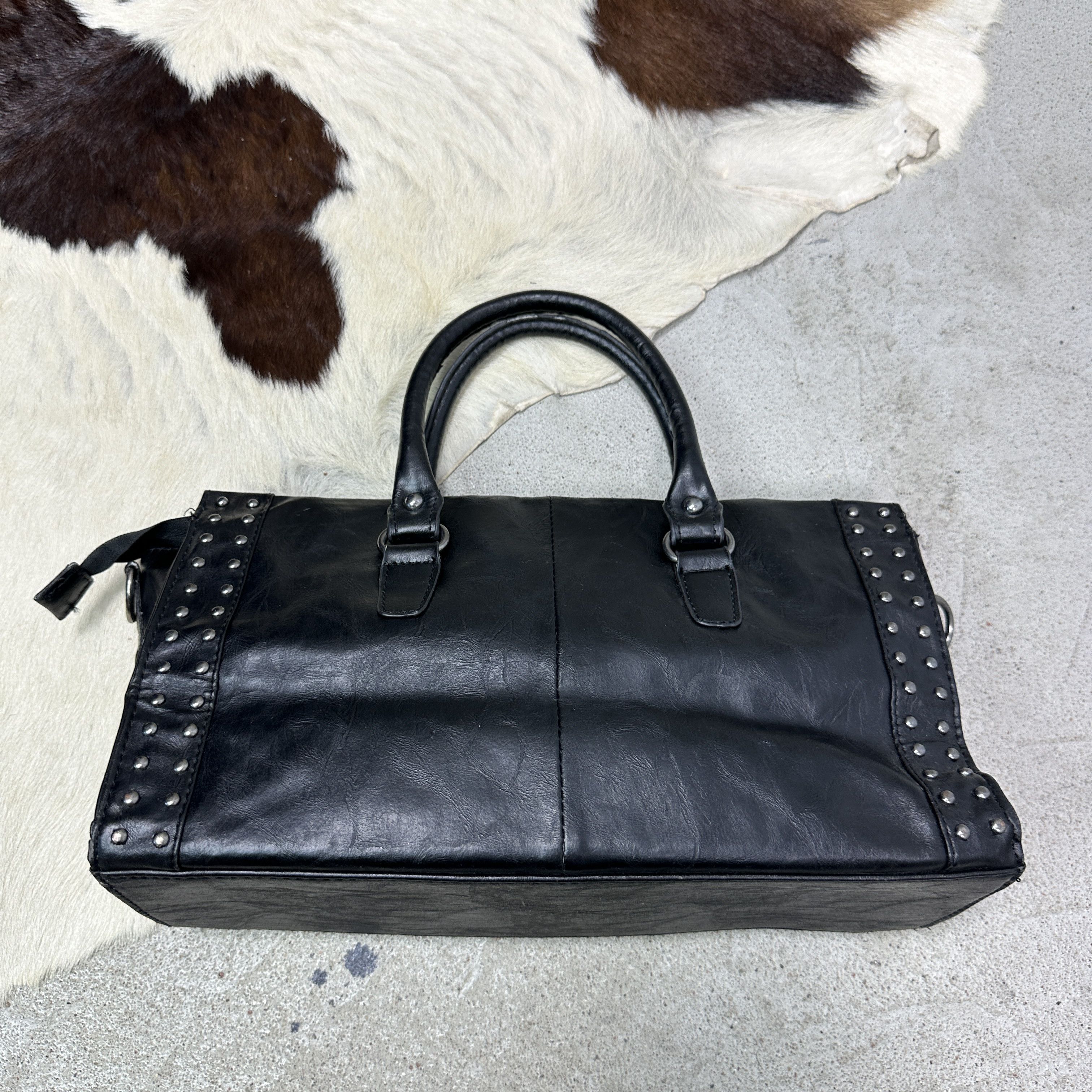 Vintage Vintage Avant Garde Leather Studded Bag Y2K Size ONE SIZE - 5 Thumbnail
