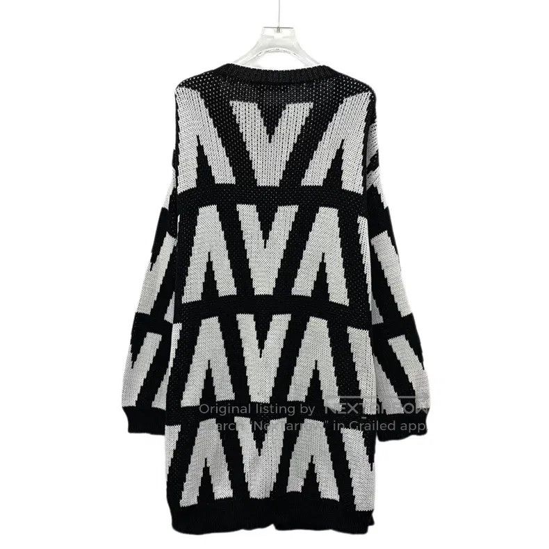 Valentino Valentino Black letter intarsia cotton knitted cardigan Size M / US 6-8 / IT 42-44 - 2 Thumbnail