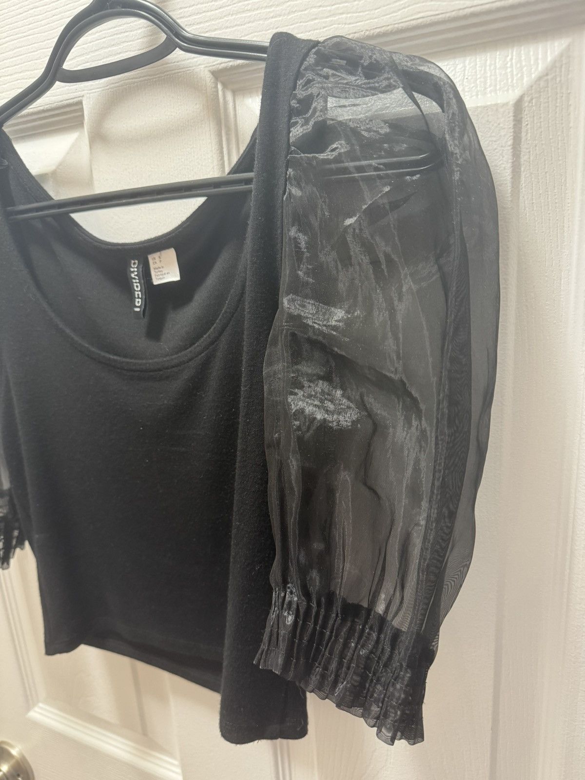 H&M Divided H&M Black Emo Fleece Sleeve Clown Blouse Size S / US 4 / IT 40 - 4 Thumbnail