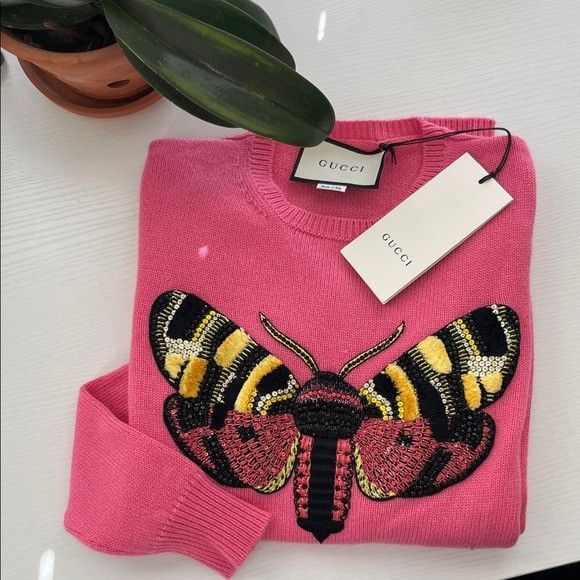 Gucci Gucci Cashmere Moth Net-a-Porter Capsule 2016 Crew Neck Emb Size XS / US 0-2 / IT 36-38 - 1 Thumbnail