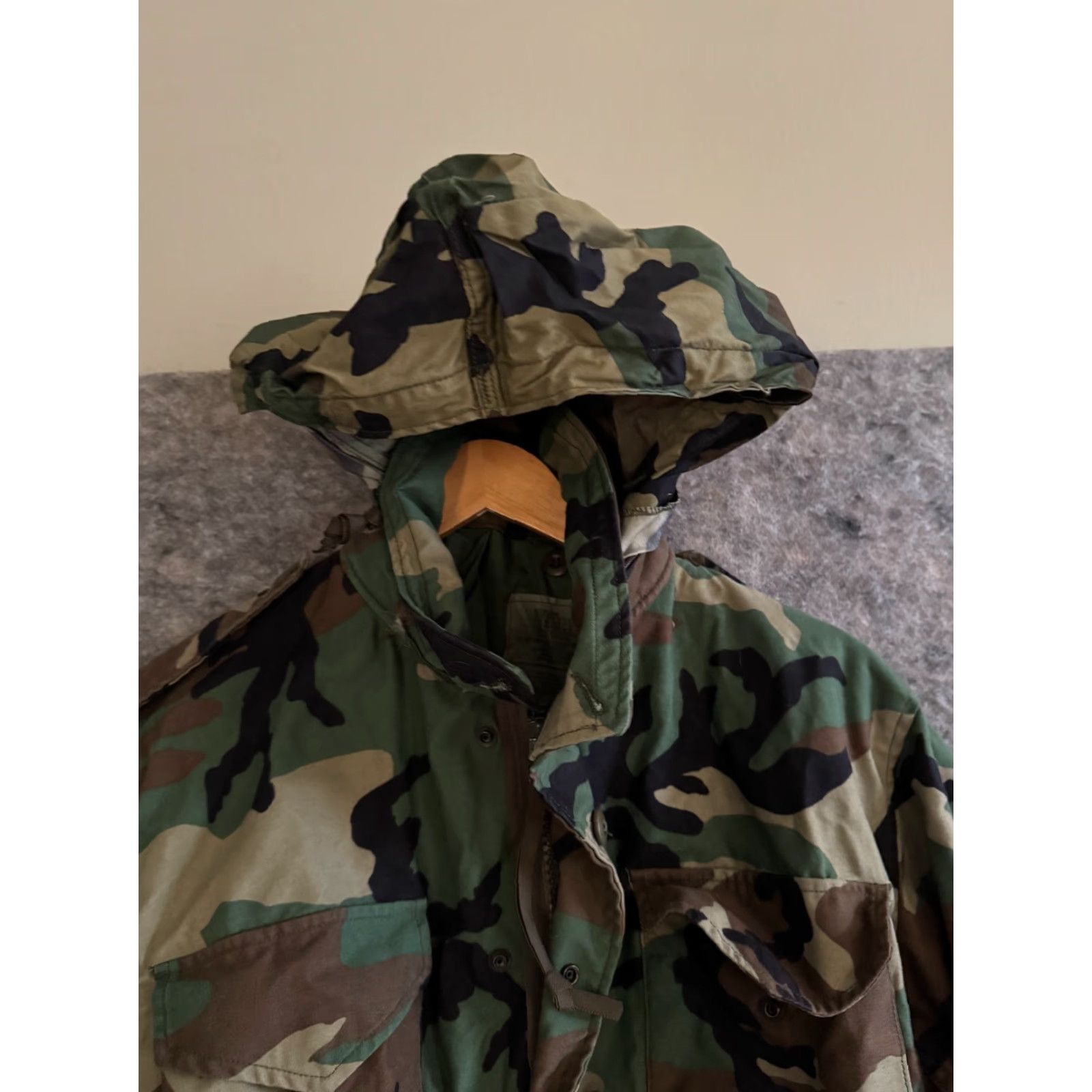 Vintage VINTAGE USGI M-65 BDU Field Coat Jacket Short Medium Woodland Army Camo Camouflage Jacket Mens Winter Overcoat Size US 31 - 4 Thumbnail