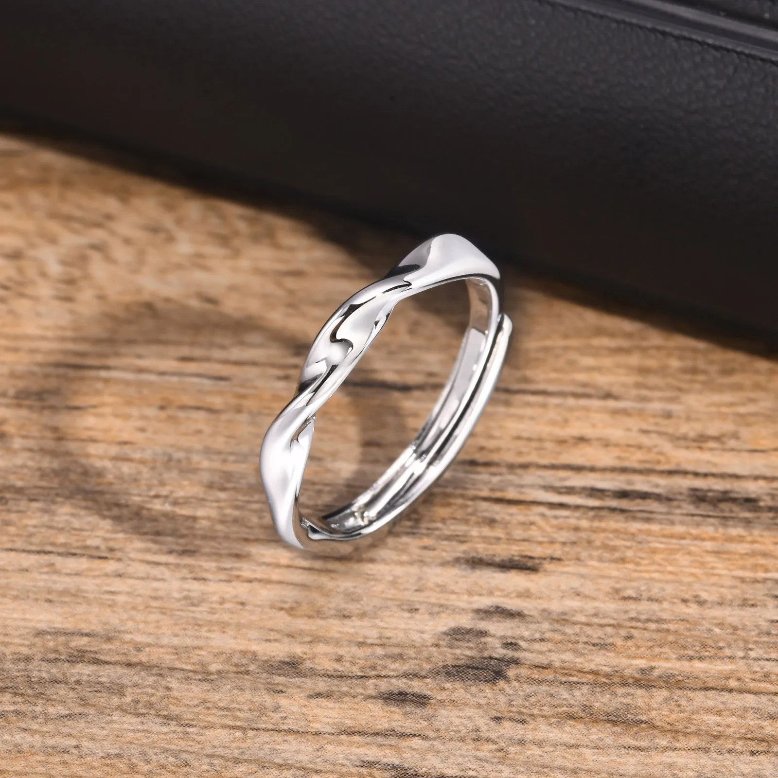 Jewelry × Vintage Simple Twisted Ring Size ONE SIZE - 4 Thumbnail