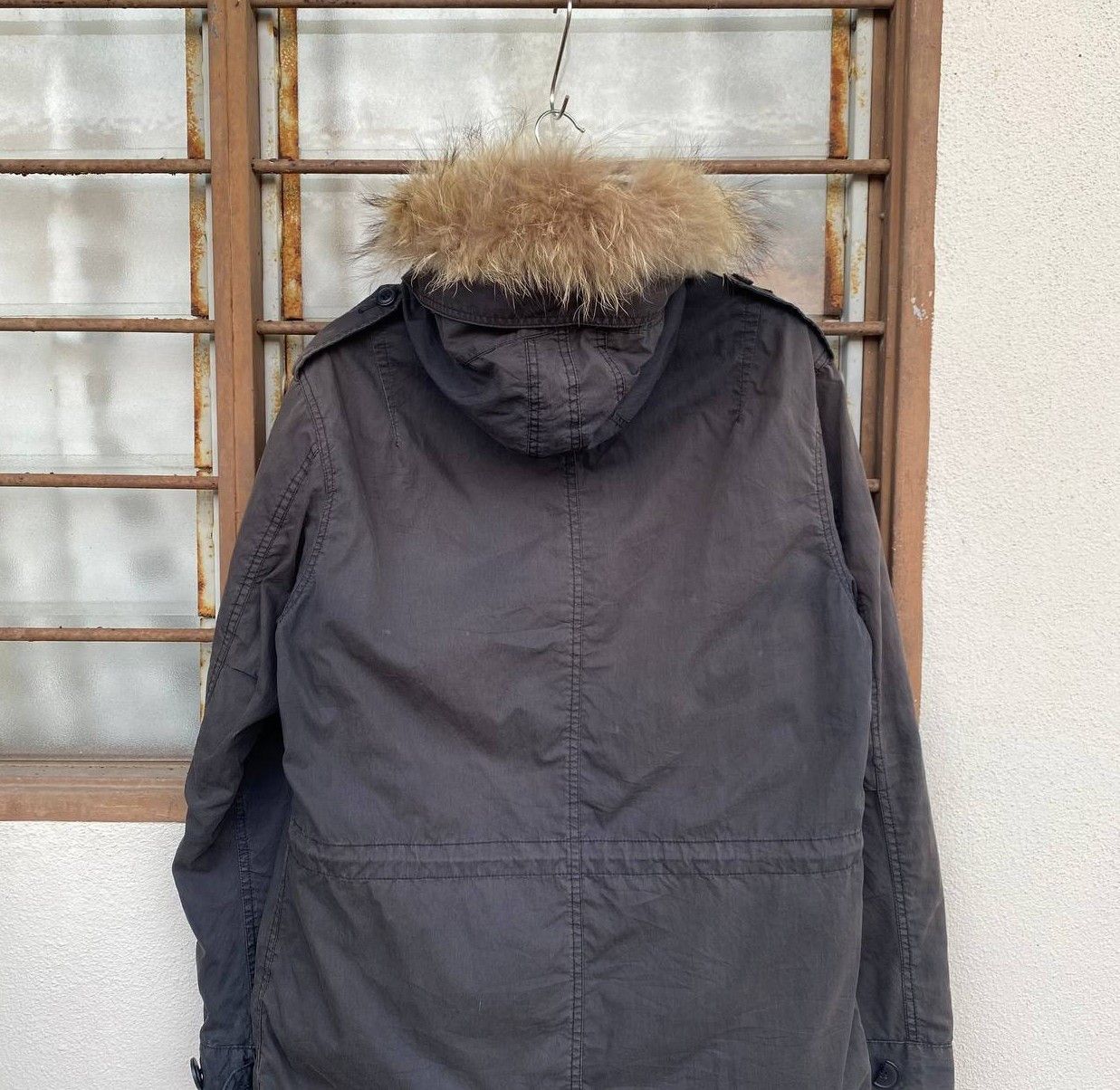 Alpha Industries Vintage Alpha Industries M-51 Fishtail Fur Parka Faded Black Size US XL / EU 56 / 4 - 7 Thumbnail