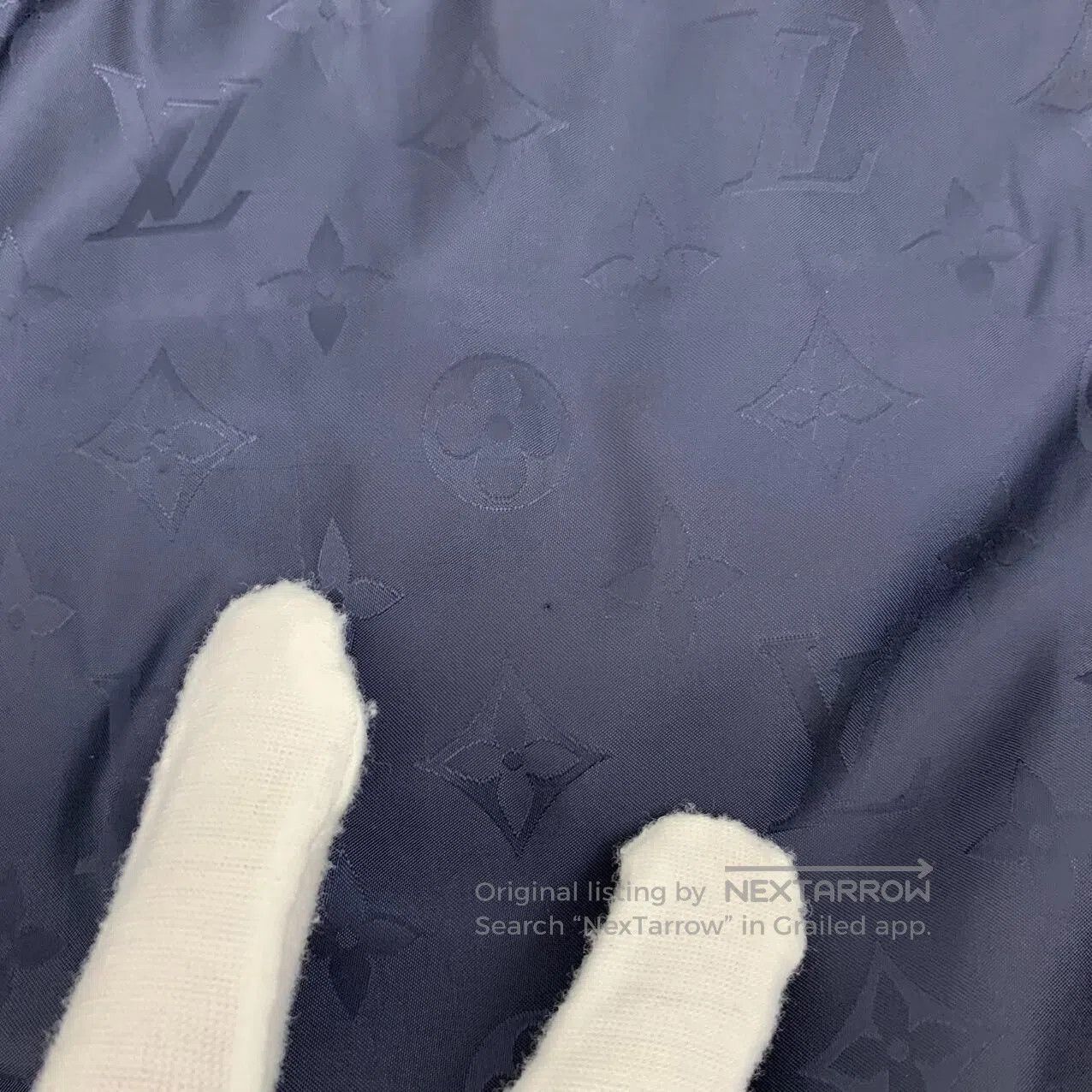 Louis Vuitton Louis Vuitton Navy Blue Logo Subtle Pattern Full Print Hoo Size US M / EU 48-50 / 2 - 9 Thumbnail