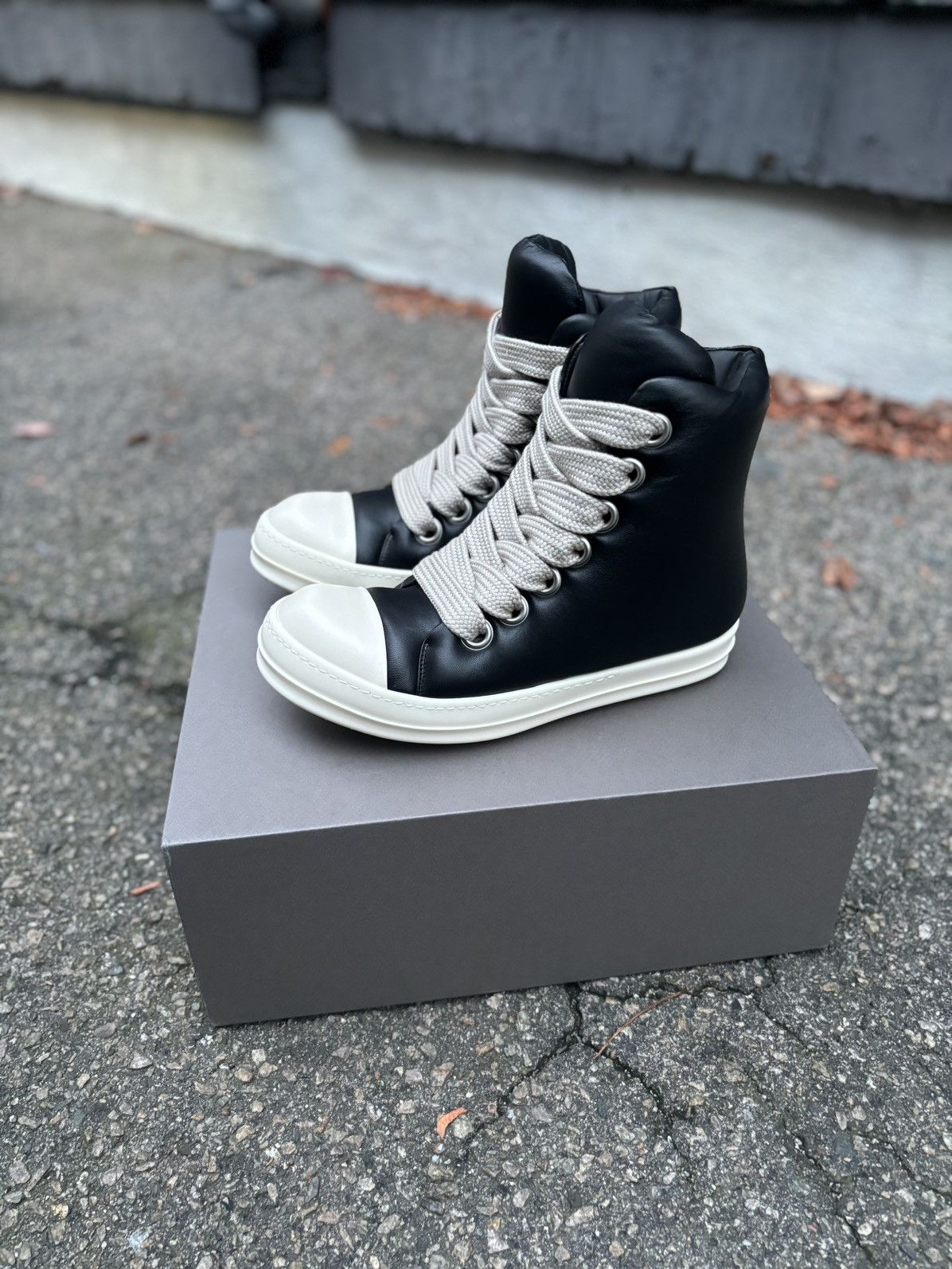 Rick Owens Black Padded Big Lace Leather Ramones Size US 9 / EU 42 - 1 Thumbnail