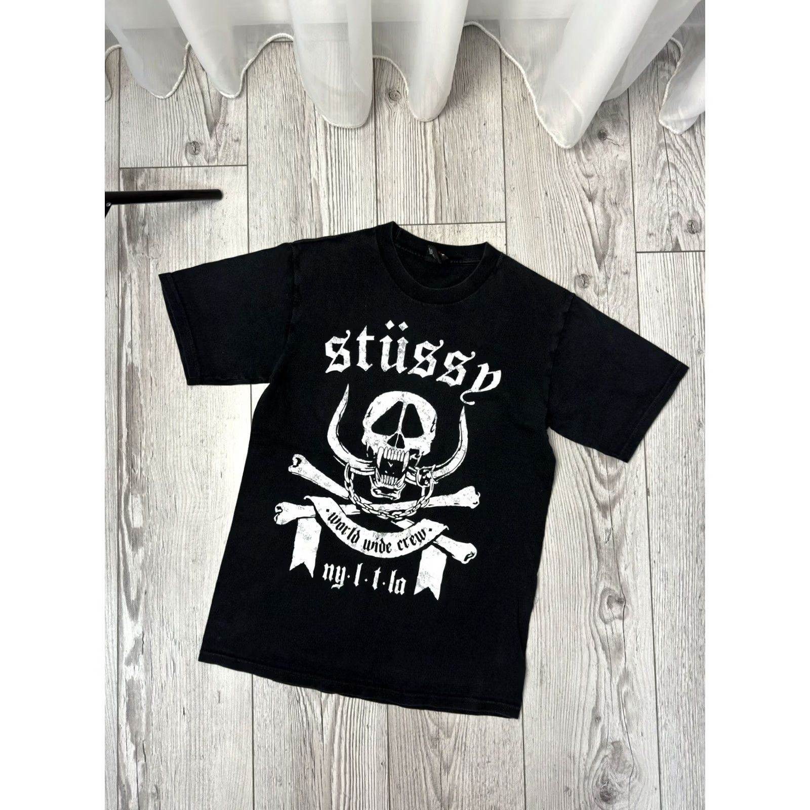 Vintage VINTAGE Stussy T-Shirt Men S Black Skull 90s Rock Streetwear USA Classic Hype Shirt Mens Size US S / EU 44-46 / 1 - 2 Thumbnail