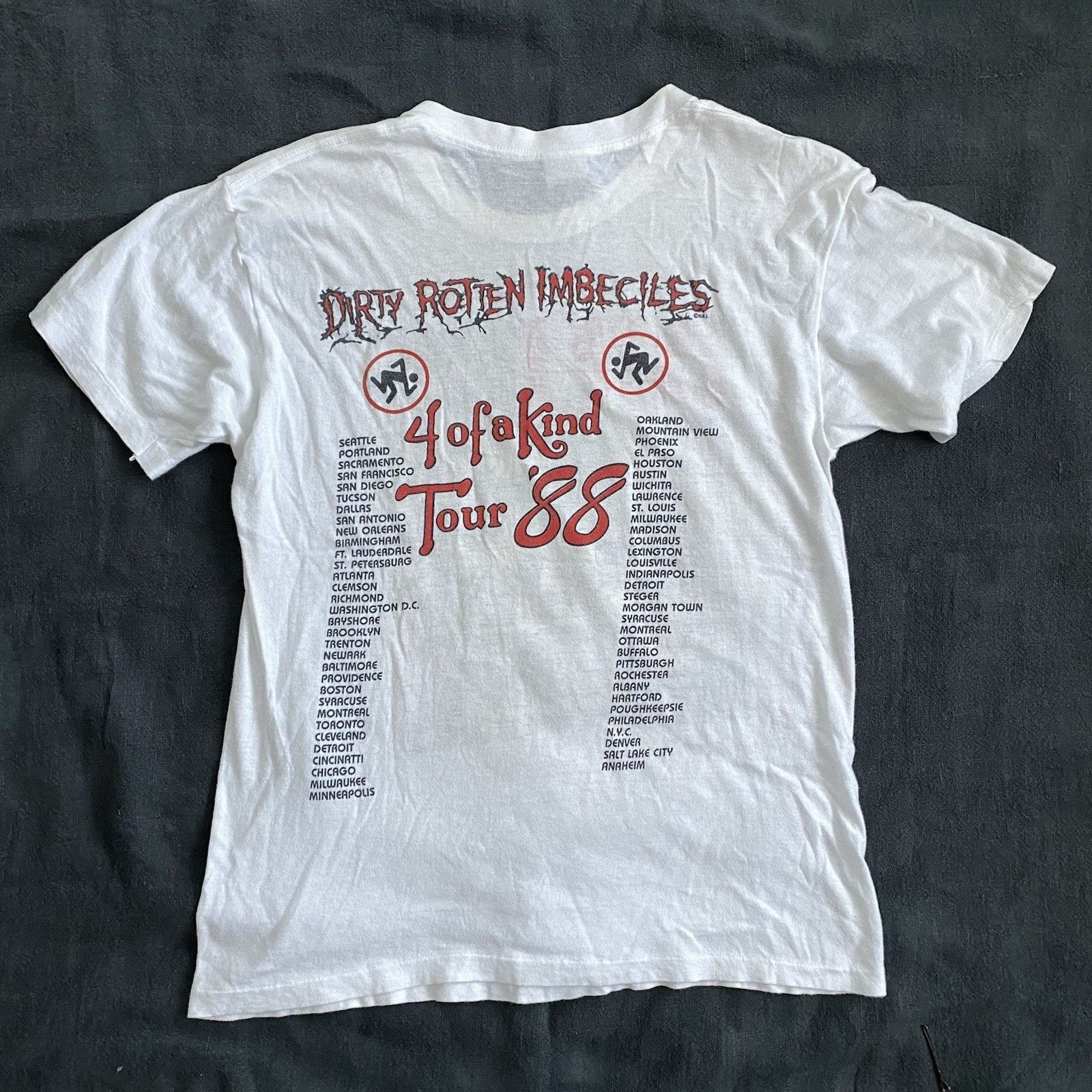 Vintage Vintage 80s D.R.I. Slumlord Doesn’t Care T Shirt L Punk Size US L / EU 52-54 / 3 - 5 Thumbnail