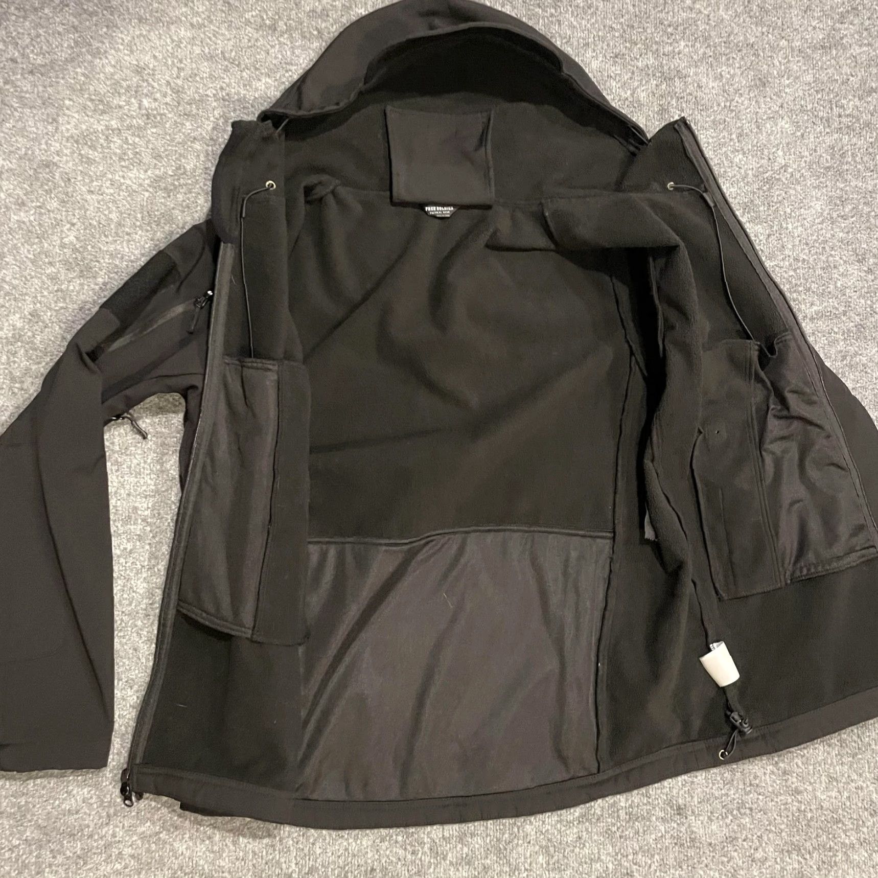 Vintage Free Soldier Tactical Softshell Jacket Mens XL Black Hooded Military Outdoor Size US XL / EU 56 / 4 - 3 Thumbnail