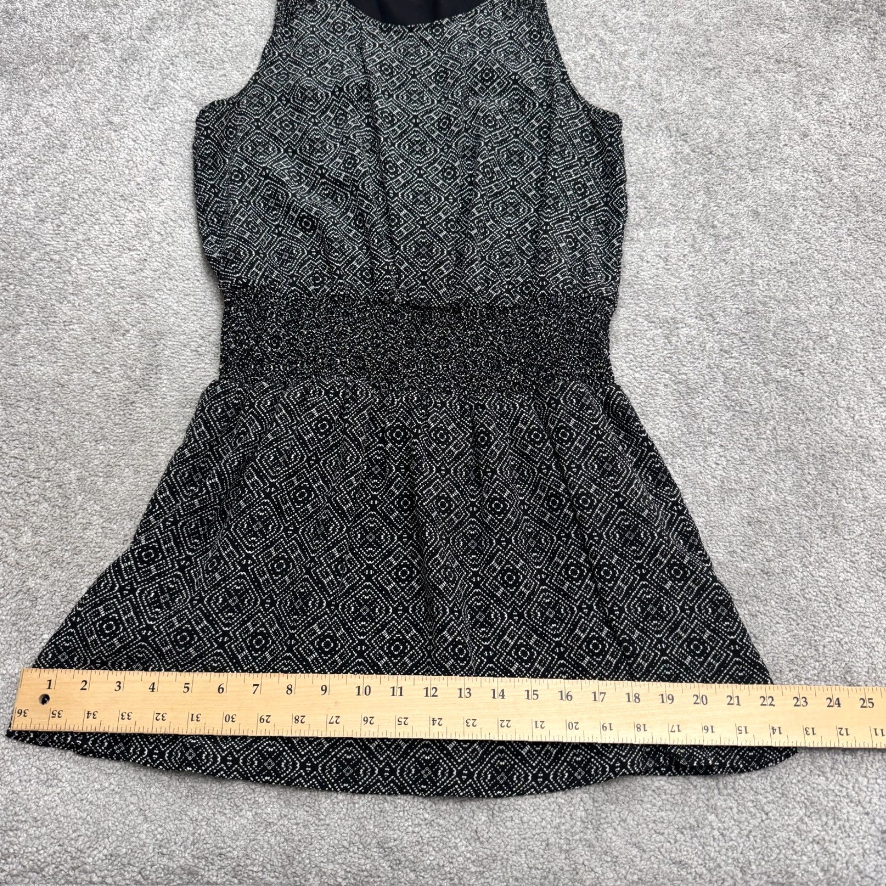Joie JOIE Silk Geometric Smocked A-Line Mini Dress Women S Black Sleeveless Size S / US 4 / IT 40 - 7 Thumbnail