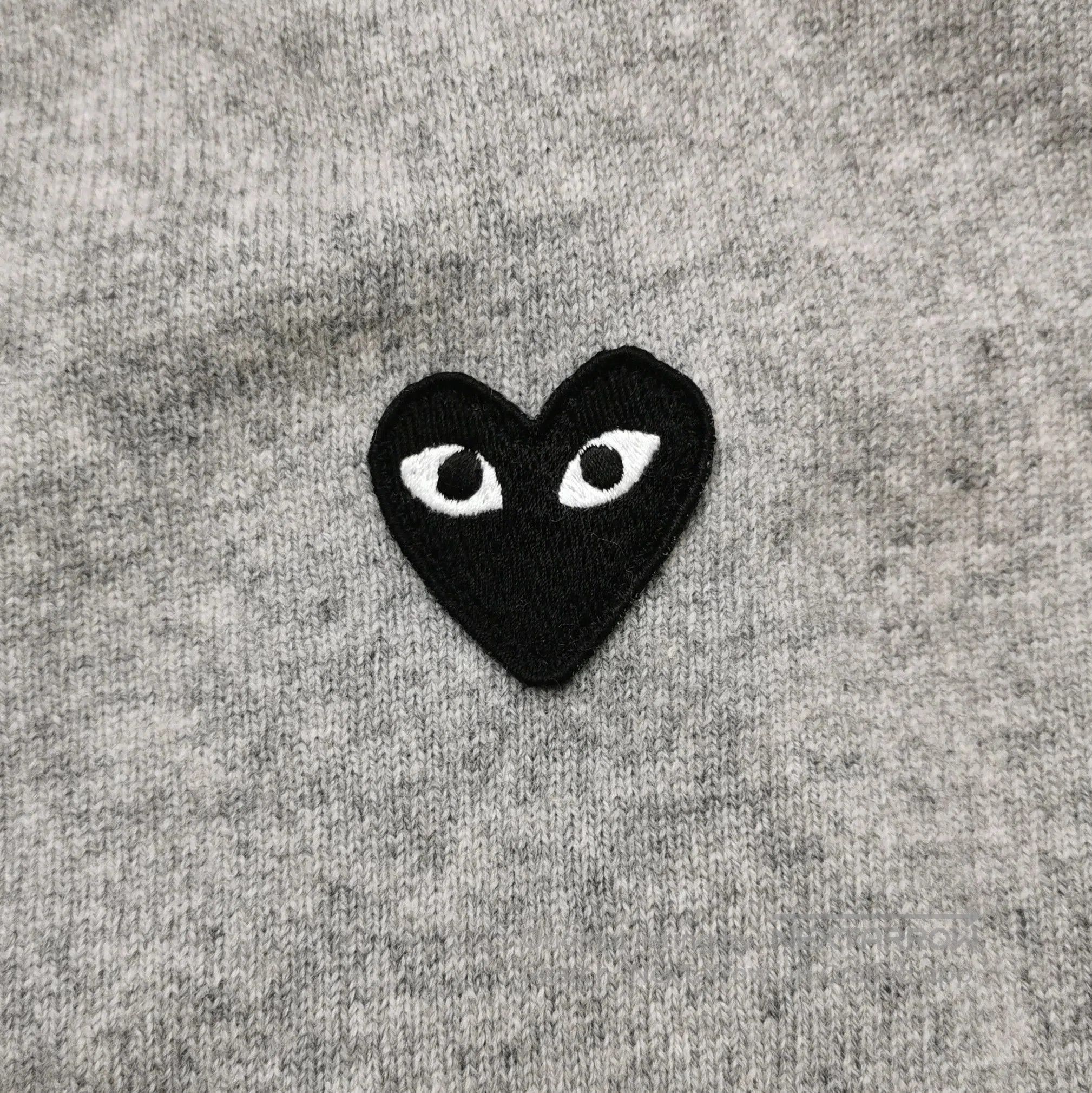 Comme des Garcons CommeDesGarçonsPlay Garment. Size US M / EU 48-50 / 2 - 3 Thumbnail
