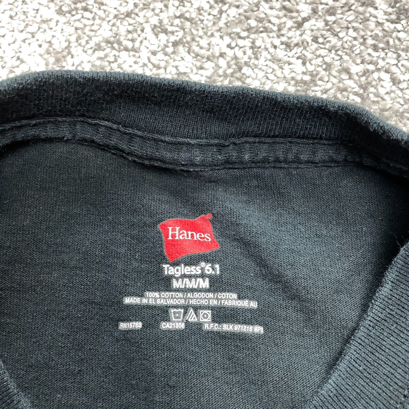 Hanes Hanes Tagless 6.1 Shirt Adult Medium Black Long Sleeve Crew Neck T-Shirt Funny Bag/Casual/Workwear Mens Womens Unisex Adults Shirt Size M / US 6-8 / IT 42-44 - 3 Thumbnail