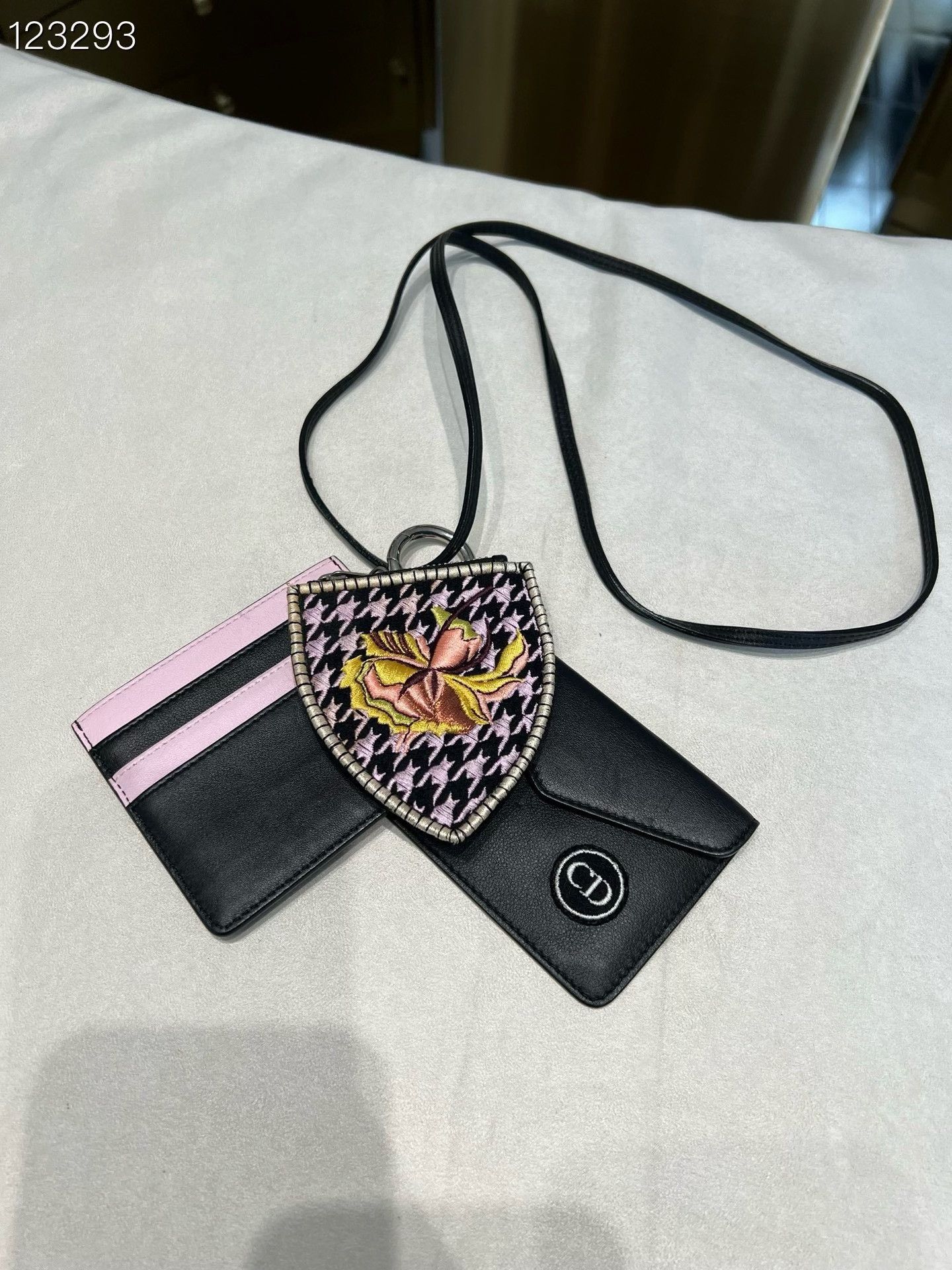 Dior Dior Lanyard Triple-Compartment Card Holder Size ONE SIZE - 1 Thumbnail