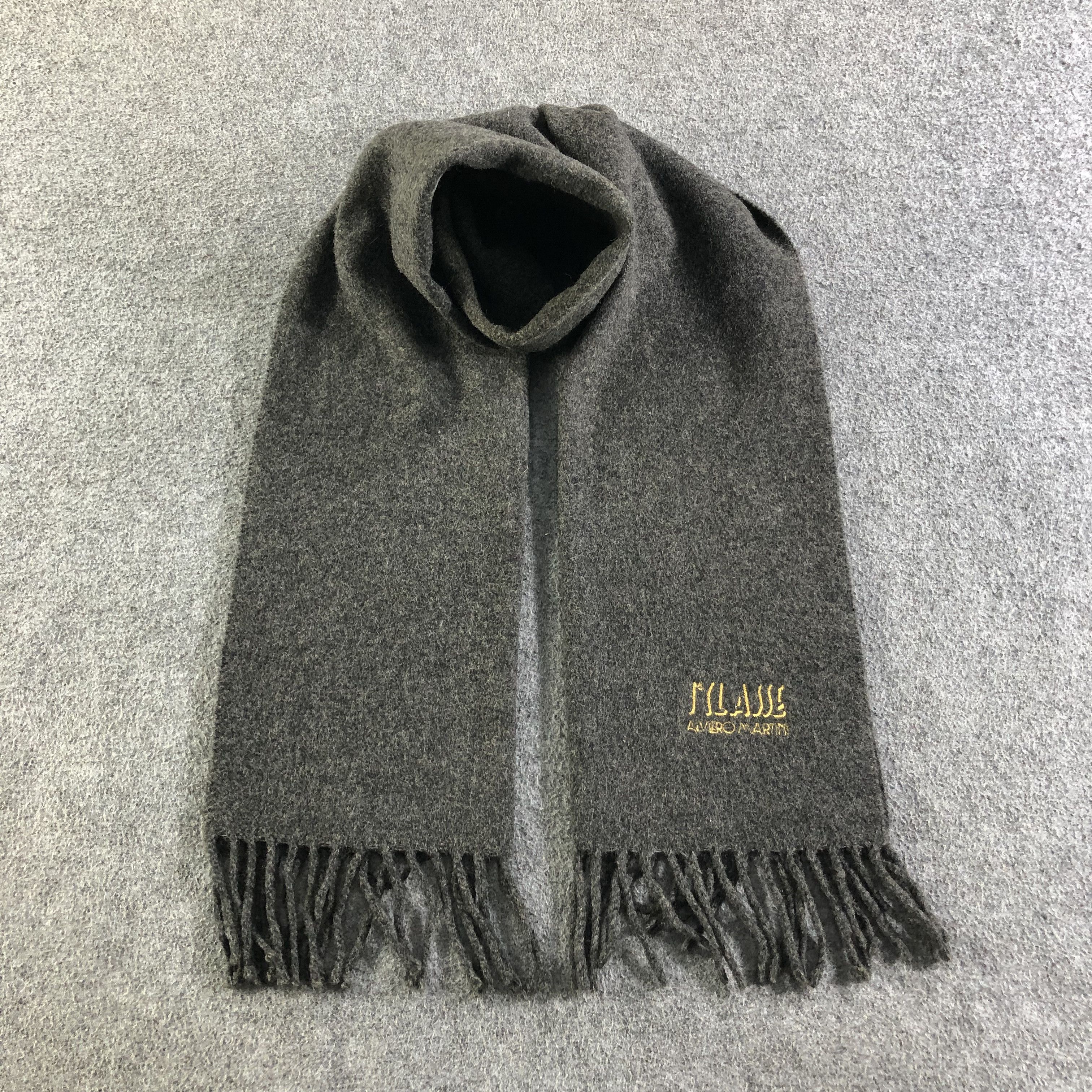 Alviero Martini Alviero Martini Plain Wool Scarf Muffler Neckwear V2057 Size ONE SIZE - 1 Thumbnail