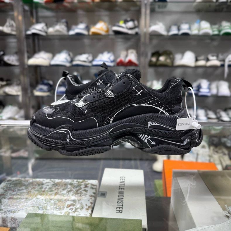 Balenciaga Balenciaga Triple Sneakers in Black Color-2506 Size US 7 / IT 37 - 5 Thumbnail