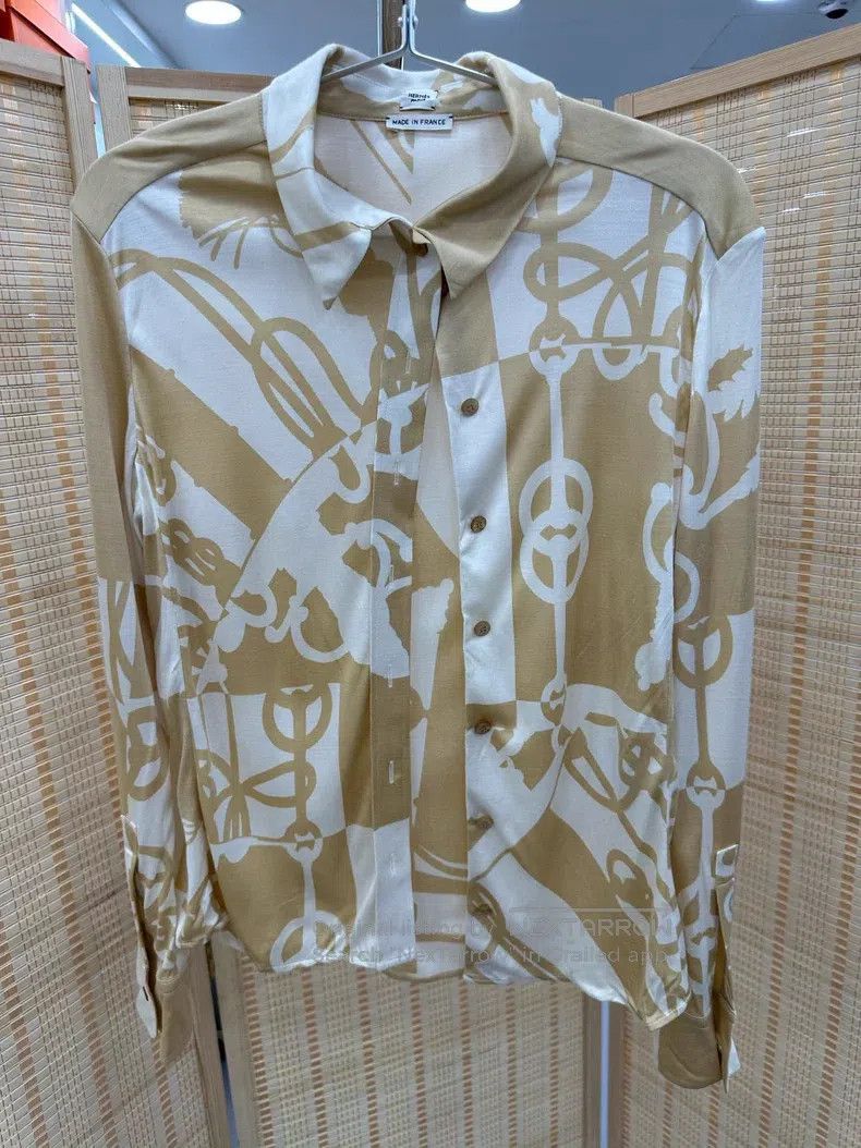 Hermes Hermes Beige Pig Nose Silk Shirt Size S / US 4 / IT 40 - 1 Thumbnail