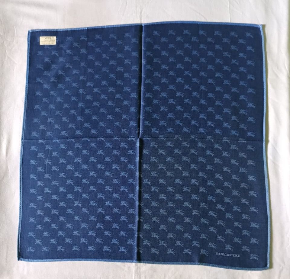 Burberry Burberry Handkerchief Size ONE SIZE - 2 Thumbnail