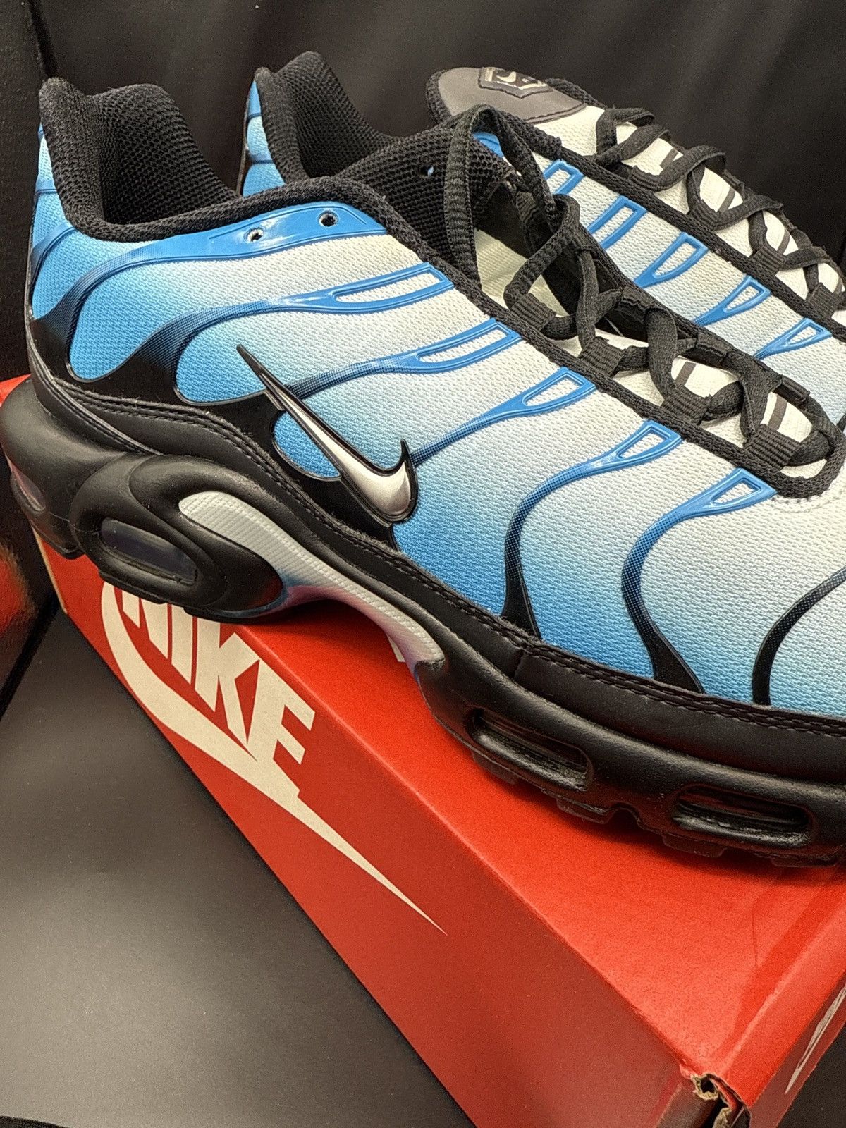 Nike Nike TUNED AIR MAX NEPTUNE Size US 10 / EU 43 - 1 Thumbnail