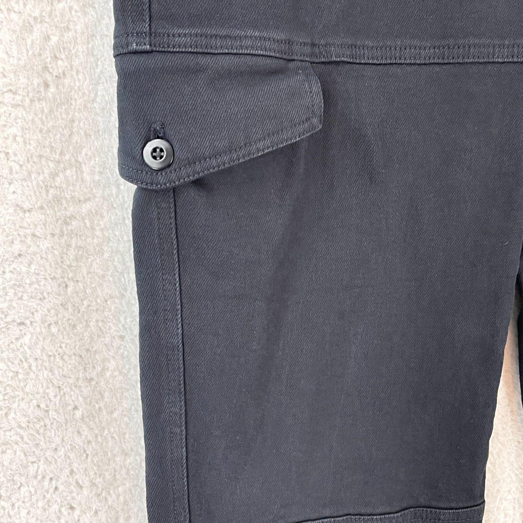 Vintage Wilfred Free Baggy Wide-Leg Cargo Jeans Womens Size 8 Black Denim High Rise Jeans Size 30" / US 8 / IT 44 - 4 Thumbnail