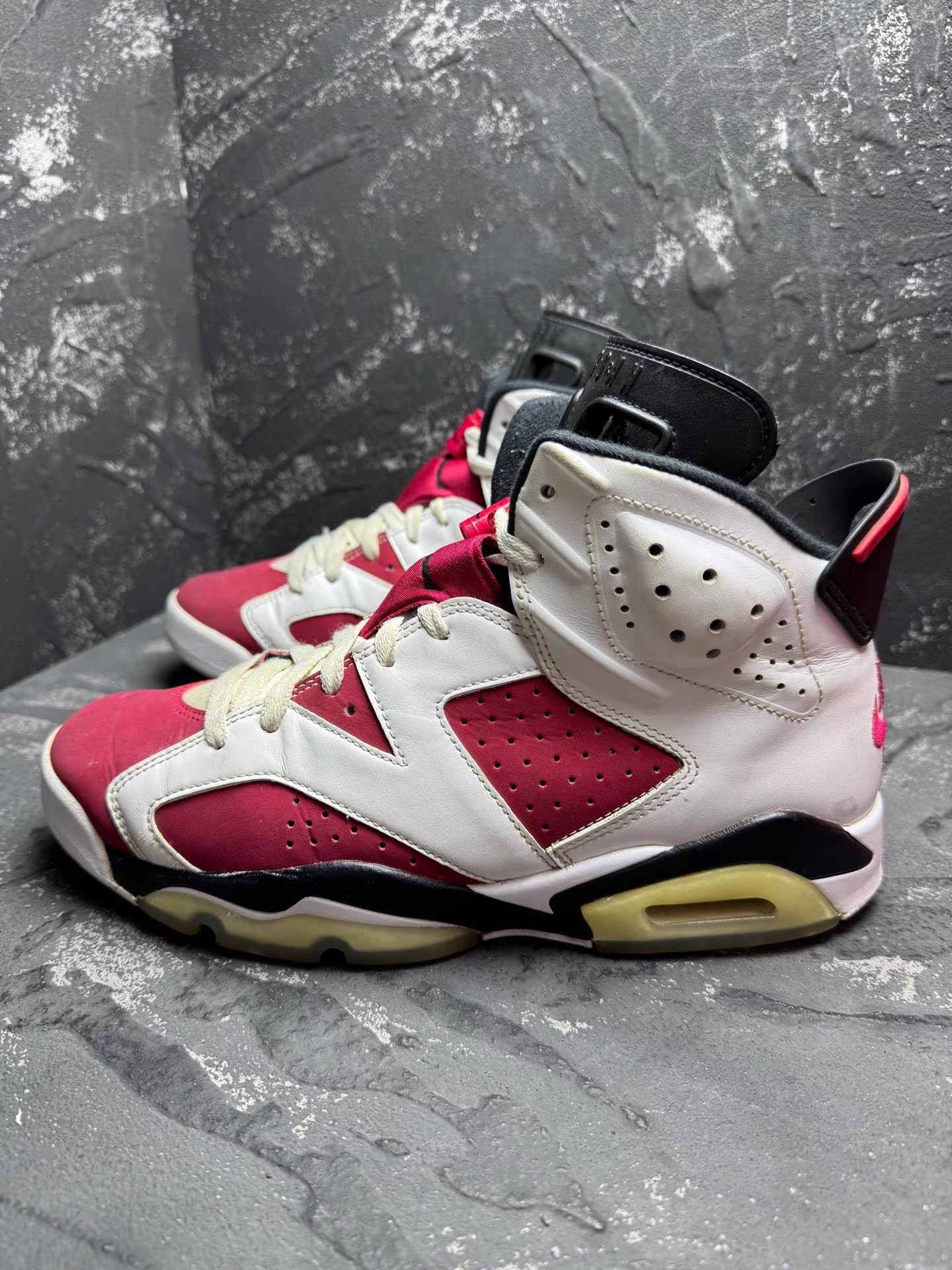 Nike Nike Air Jordan 6 White & Red Carmine 2021 Q10 Size US 9 / EU 42 - 6 Thumbnail