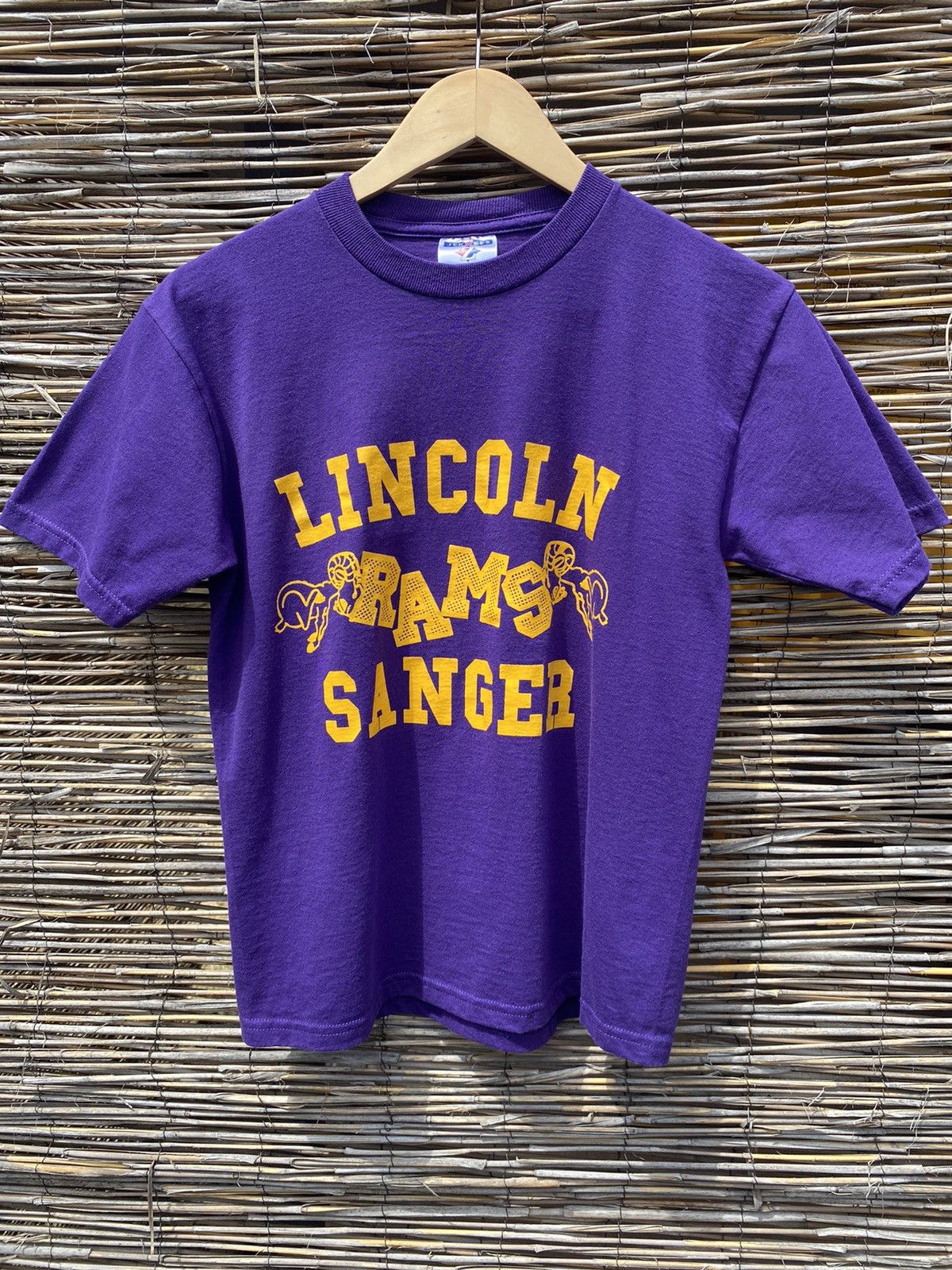 Jerzees × Vintage Vintage Lincoln Rams T-shirt Size M / US 6-8 / IT 42-44 - 1 Thumbnail