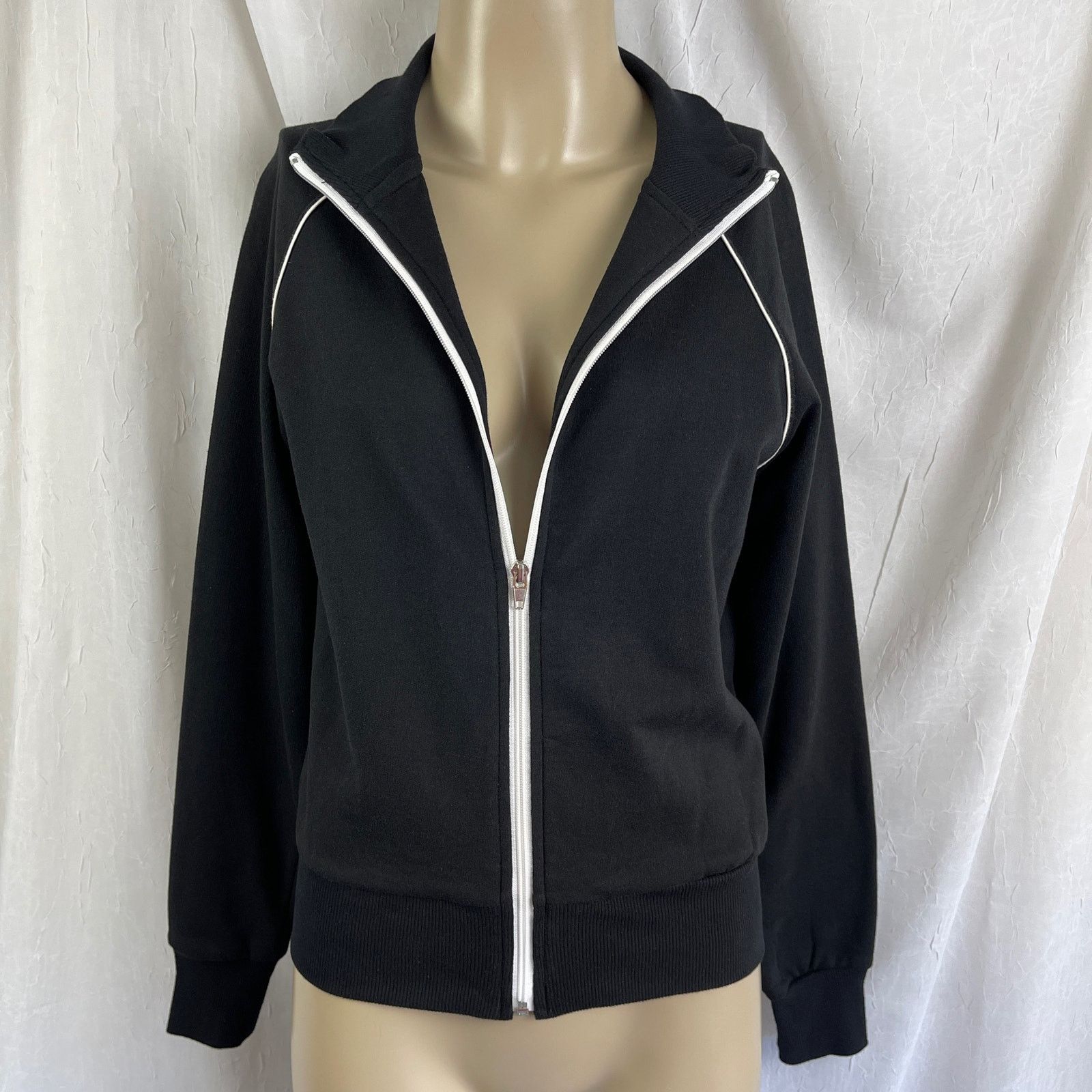 Forever 21 Black Sporty Track Jacket White Piping XXI Forever 21 Small Size S / US 4 / IT 40 - 9 Thumbnail