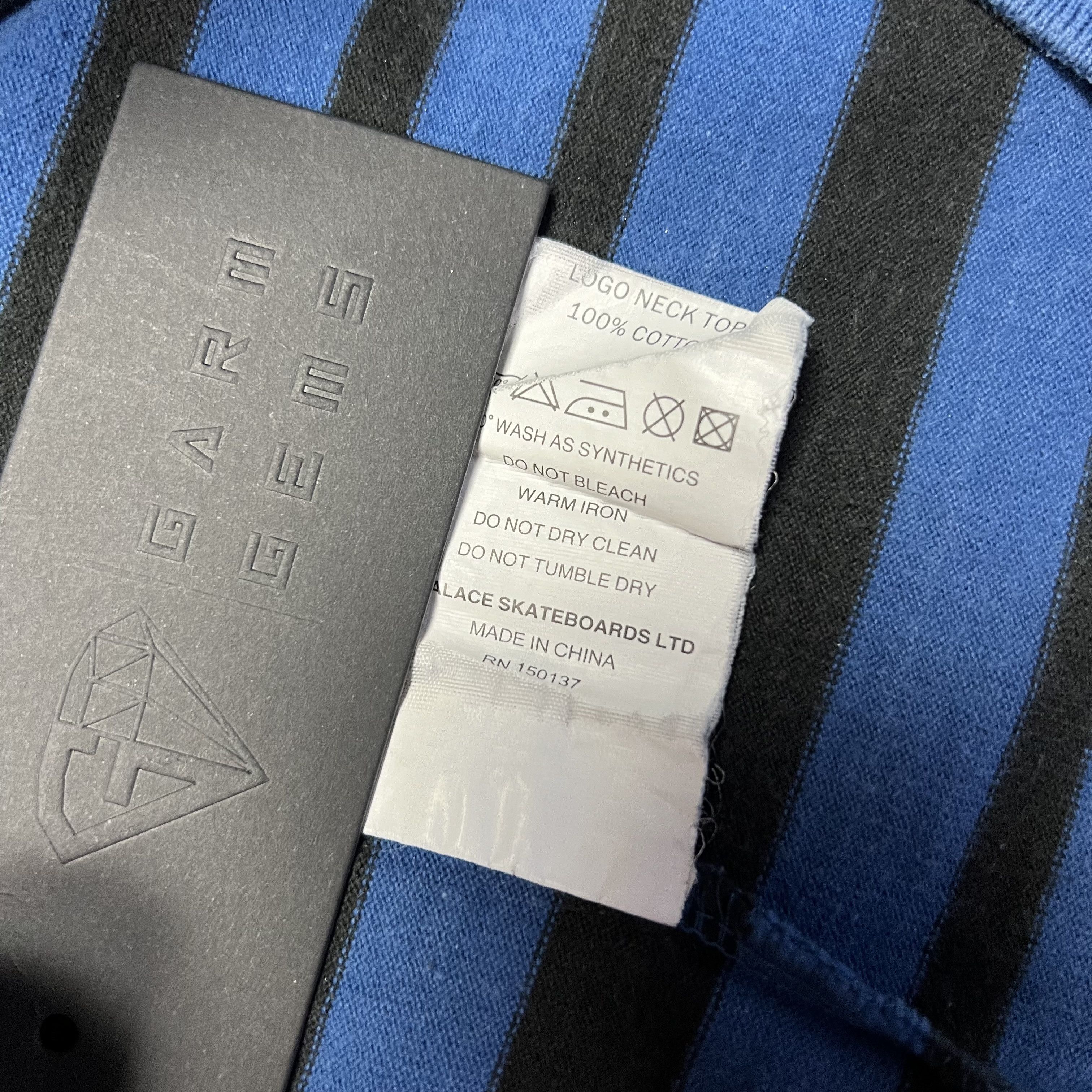 Palace Palace Logo Neck Top Size US M / EU 48-50 / 2 - 5 Thumbnail