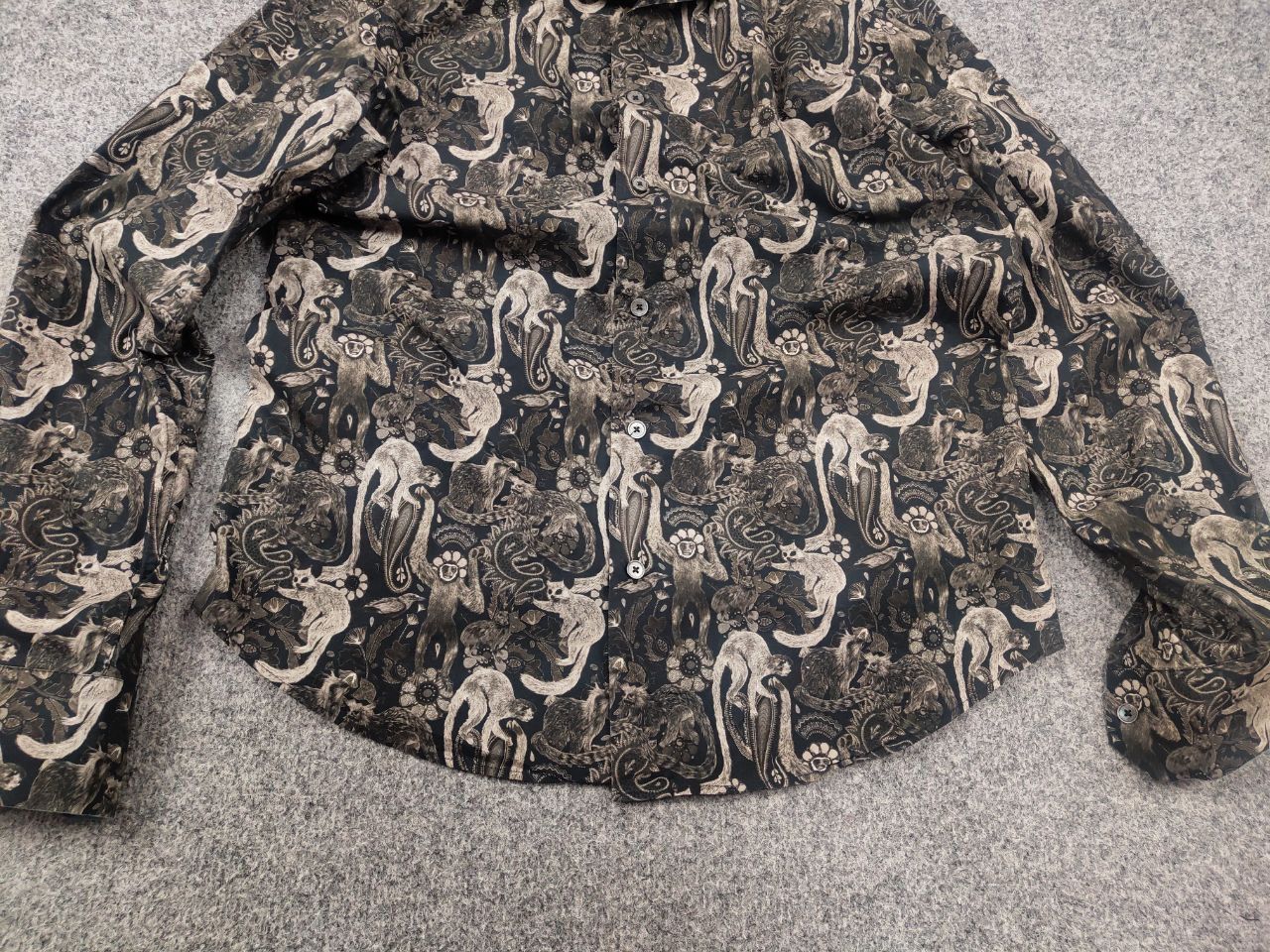 Paul Smith Paul Smith Mainline Monkey pattern Button long sleeve Shirt Size US S / EU 44-46 / 1 - 6 Thumbnail