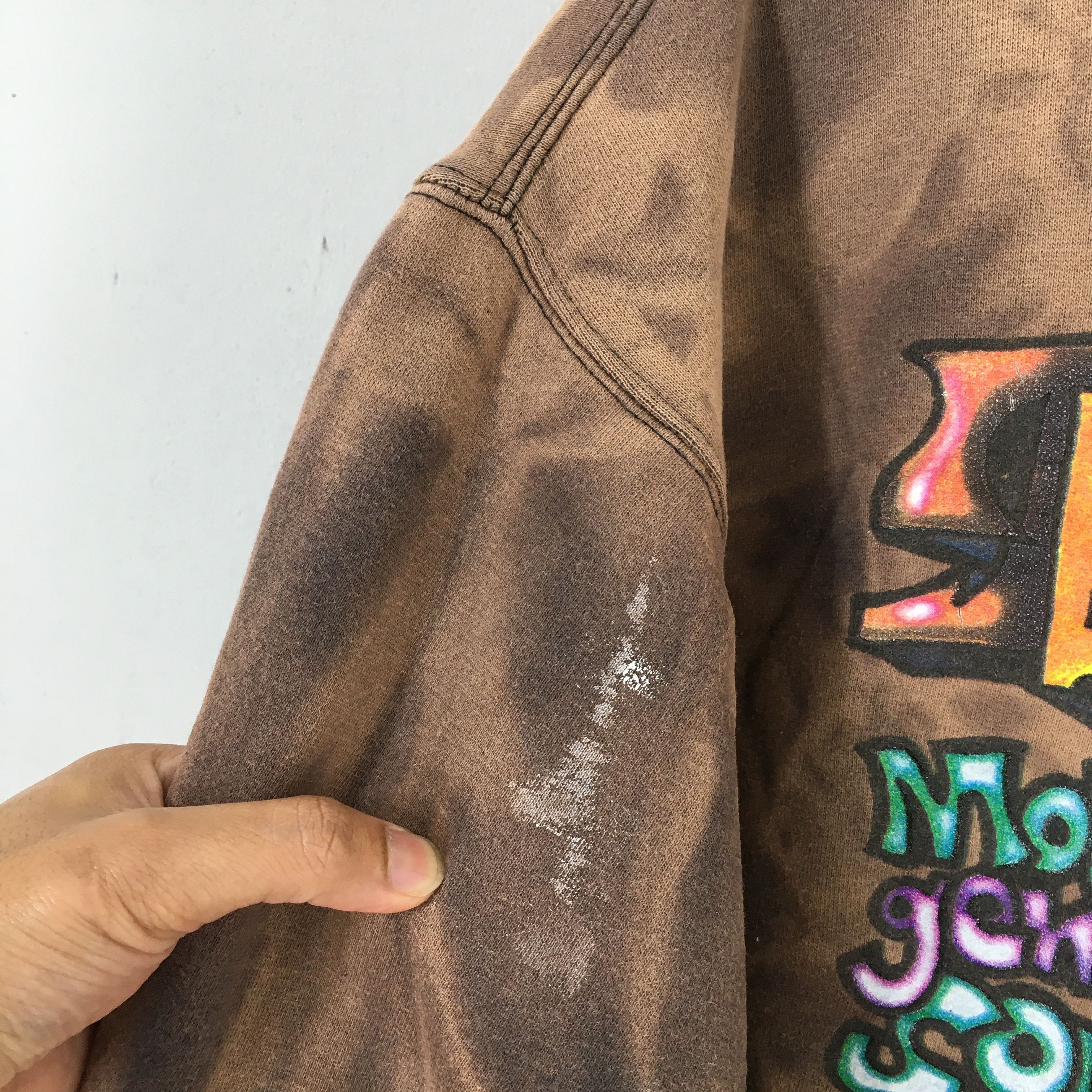 Vintage Vintage 90s Streetwear Skaters Bleach Sweatshirt Large Size US L / EU 52-54 / 3 - 10 Thumbnail