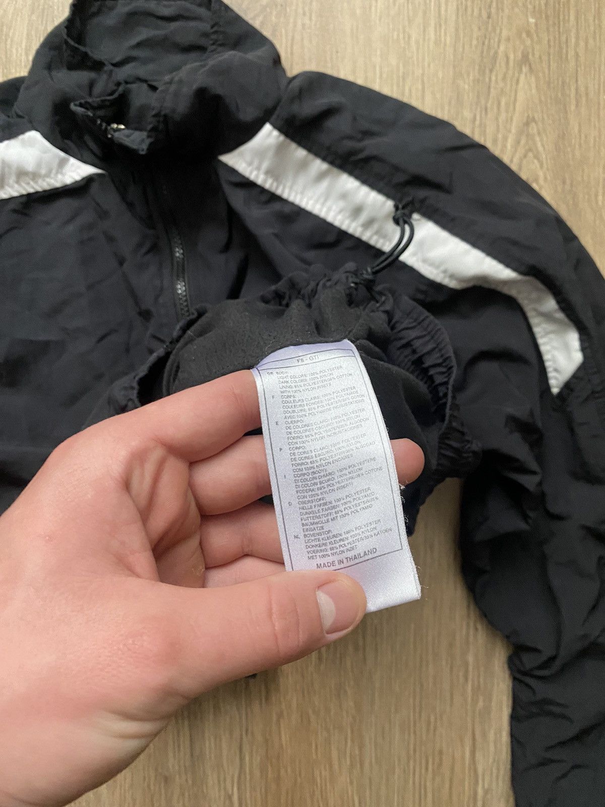Nike × Vintage Nike vintage Y2K drill big/logo swoosh nylon jacket Size US S / EU 44-46 / 1 - 5 Thumbnail
