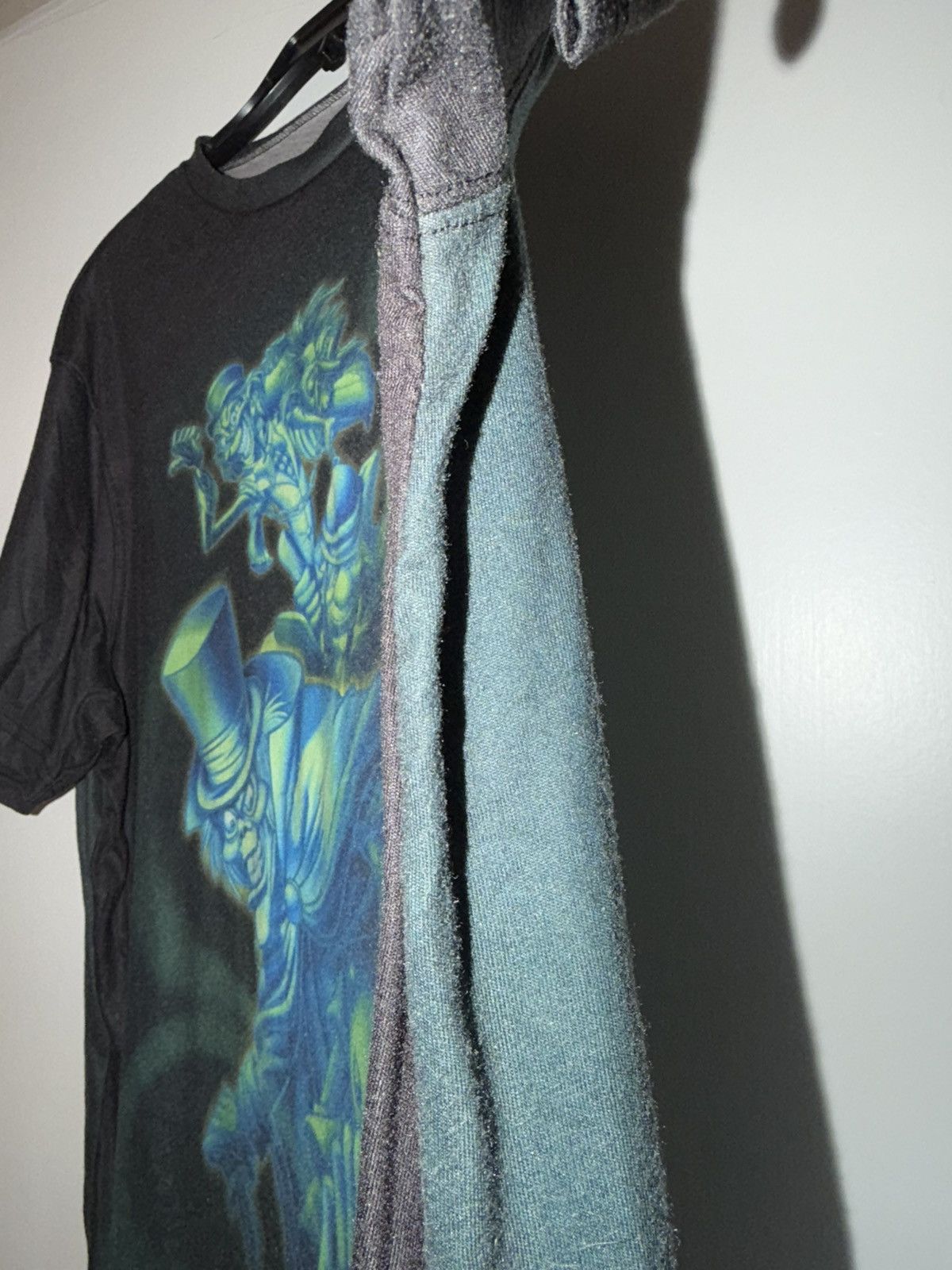 Disney Disney Haunted Mansion 2012 Glow In the Dark T-Shirt Size XL Size US XL / EU 56 / 4 - 5 Thumbnail