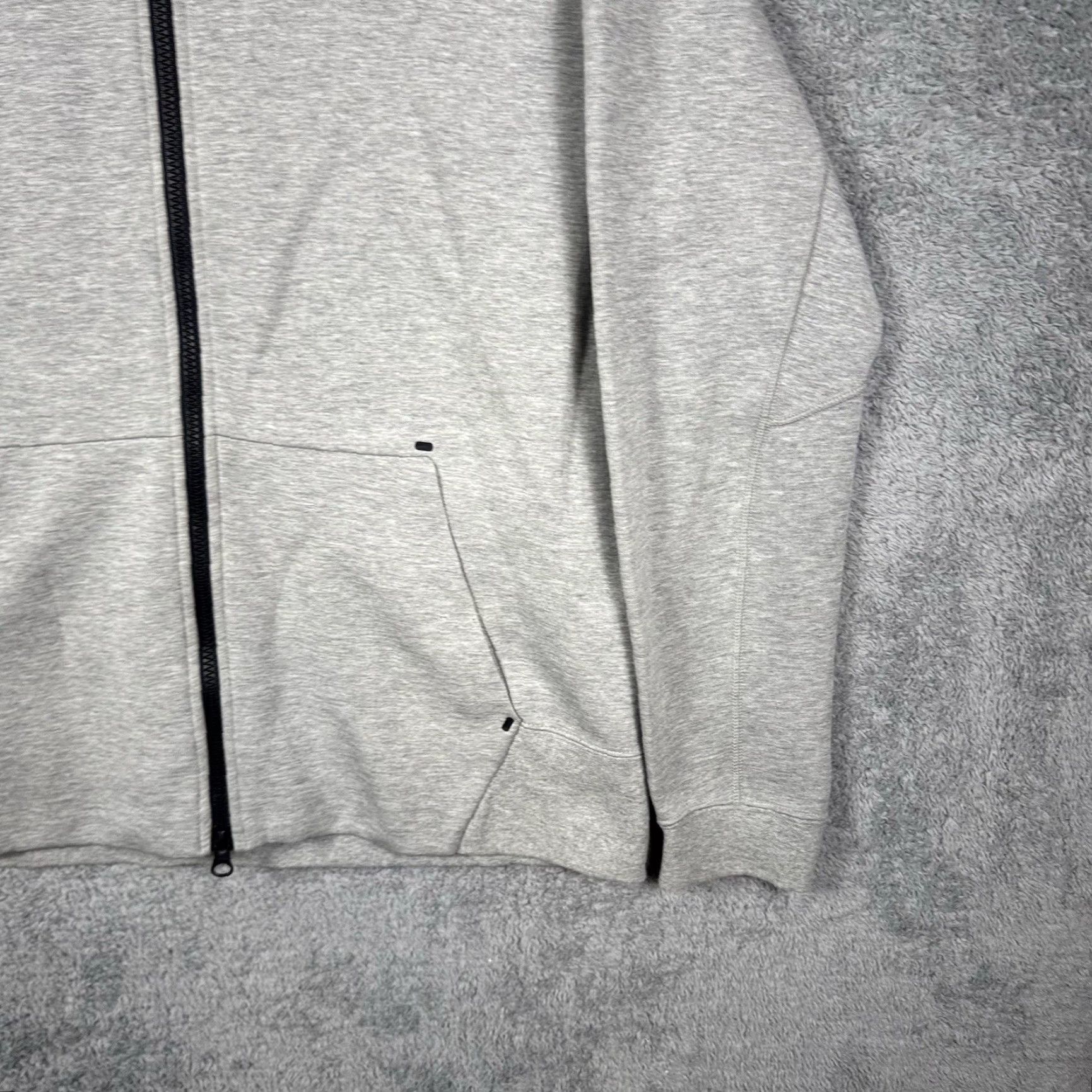Nike Nike Sportswear Tech Fleece Hoodie Men’s XL OG Gray Sweatshirt Full Zip Knit Size US XL / EU 56 / 4 - 4 Thumbnail