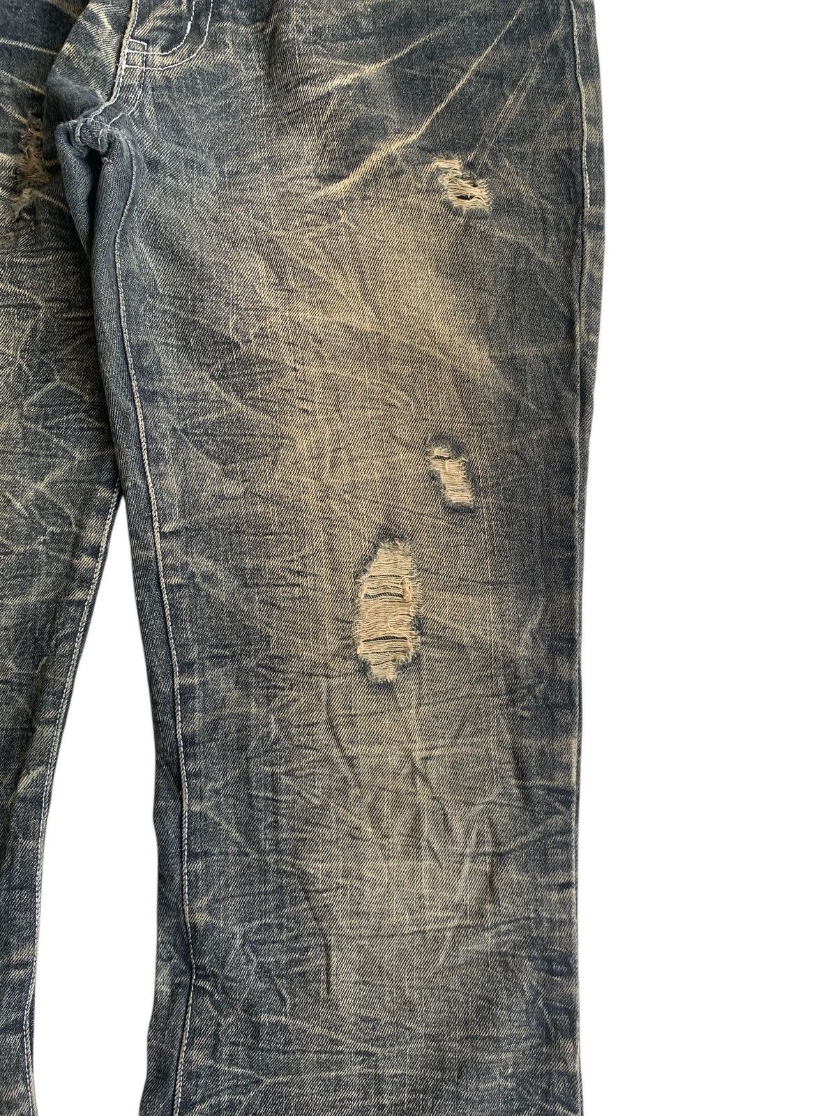LOWBOX FLARE💥 LOMBOX RUSTY JAPANESE PUNK DISTRESSED DENIM☠️🎌 Size US 33 - 10 Thumbnail