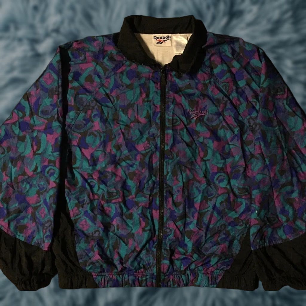 Reebok VINTAGE Reebok Abstract Art AOP Bomber Jacket Shirt Women M Blue 90s Hip Hop Vaporwave Art 80s USA USA Size M / US 6-8 / IT 42-44 - 1 Thumbnail