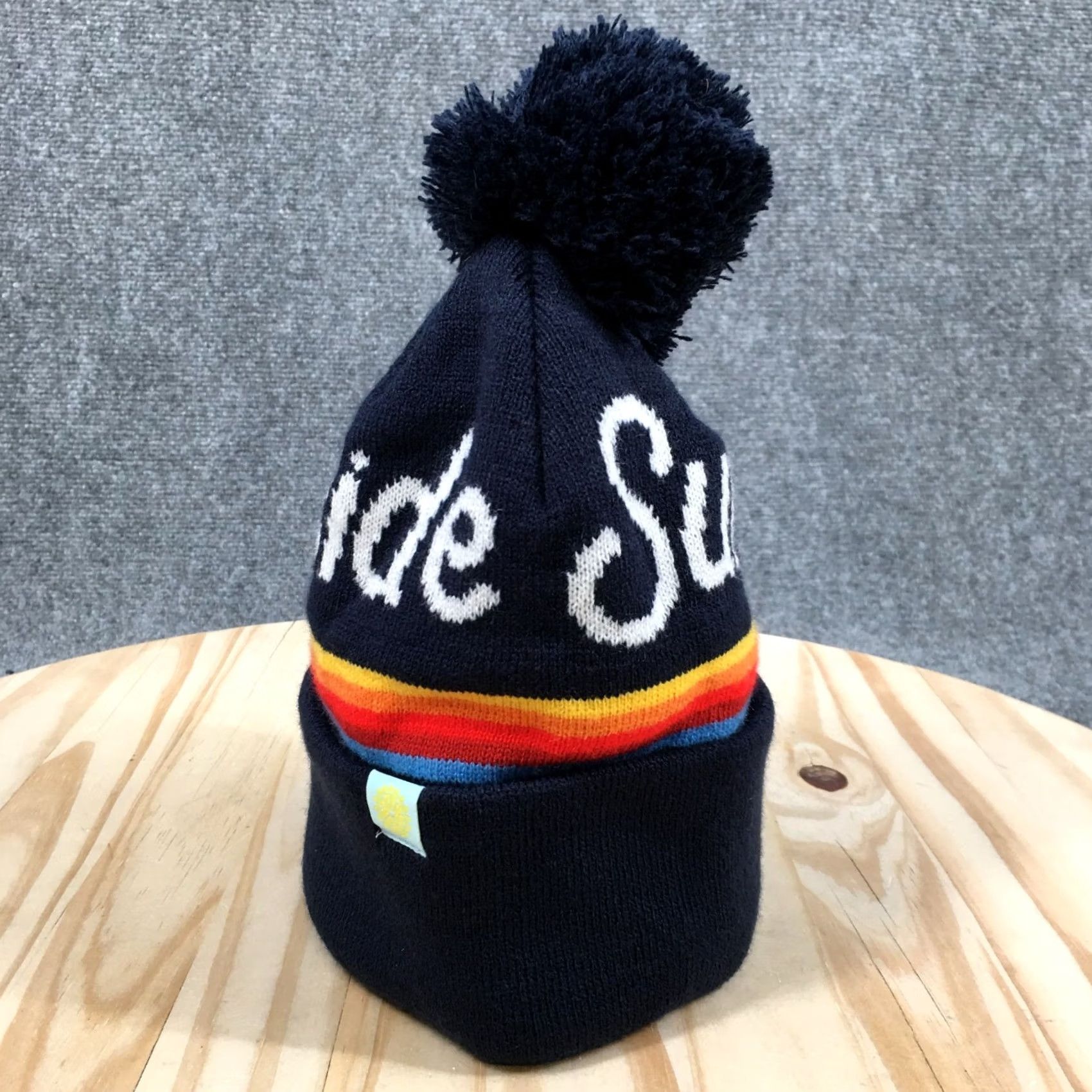 Vintage Surfside Winter Beanie Hat Unisex One Size Pompom Cuffed Acrylic Blue Size ONE SIZE - 4 Thumbnail