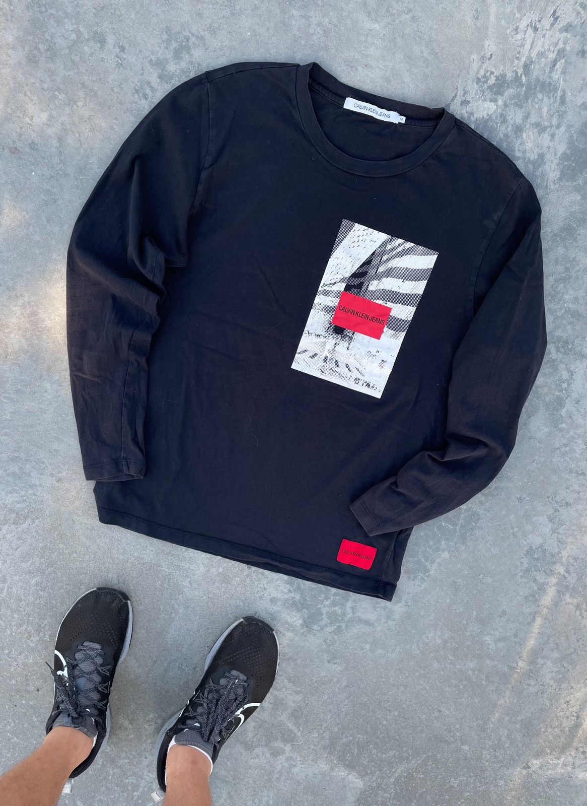 Calvin Klein × Vintage Calvin Klein Y2K Long Sleeve Shirt Tee Small City Logo Size US M / EU 48-50 / 2 - 9 Thumbnail