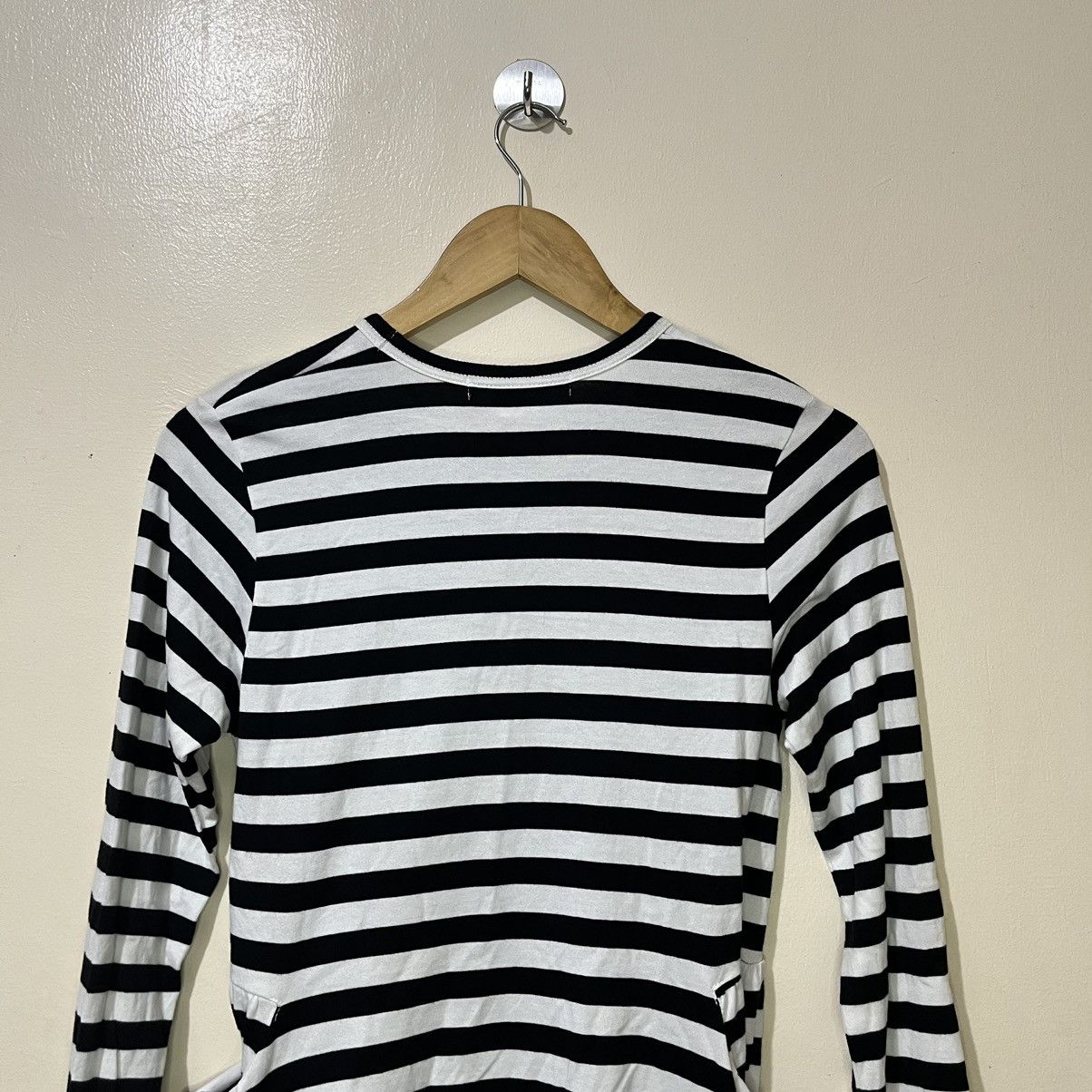 Comme des Garcons Comme des Garcons Comme des Garcons Striped Long Sleeve Tops Size S / US 4 / IT 40 - 14 Thumbnail