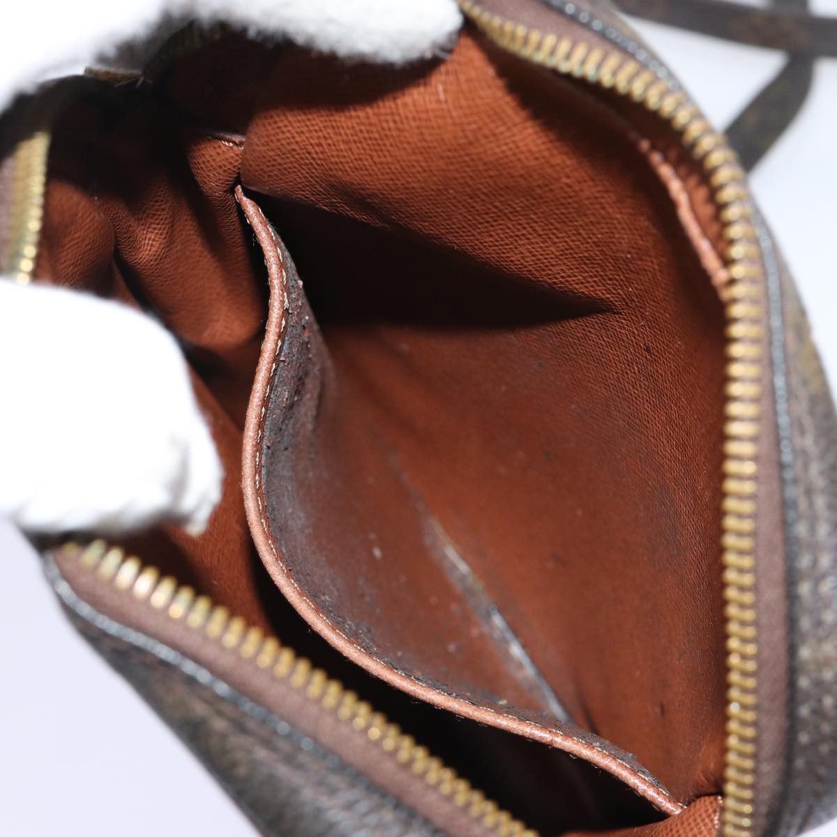 Louis Vuitton LOUIS VUITTON Monogram Danube Shoulder Bag M45266 Size ONE SIZE - 13 Thumbnail